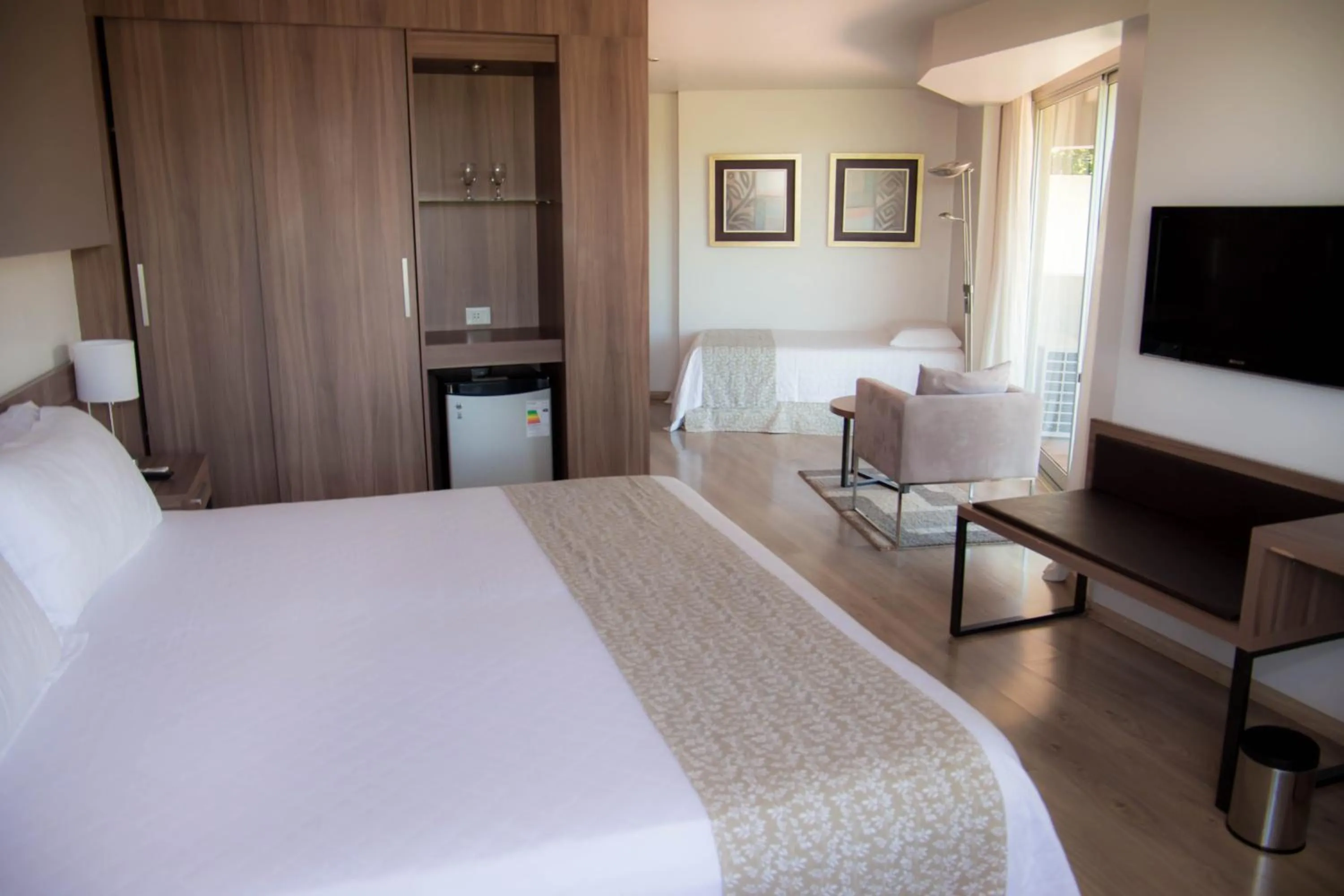 Photo of the whole room, Bed in 7 Saltos Resort