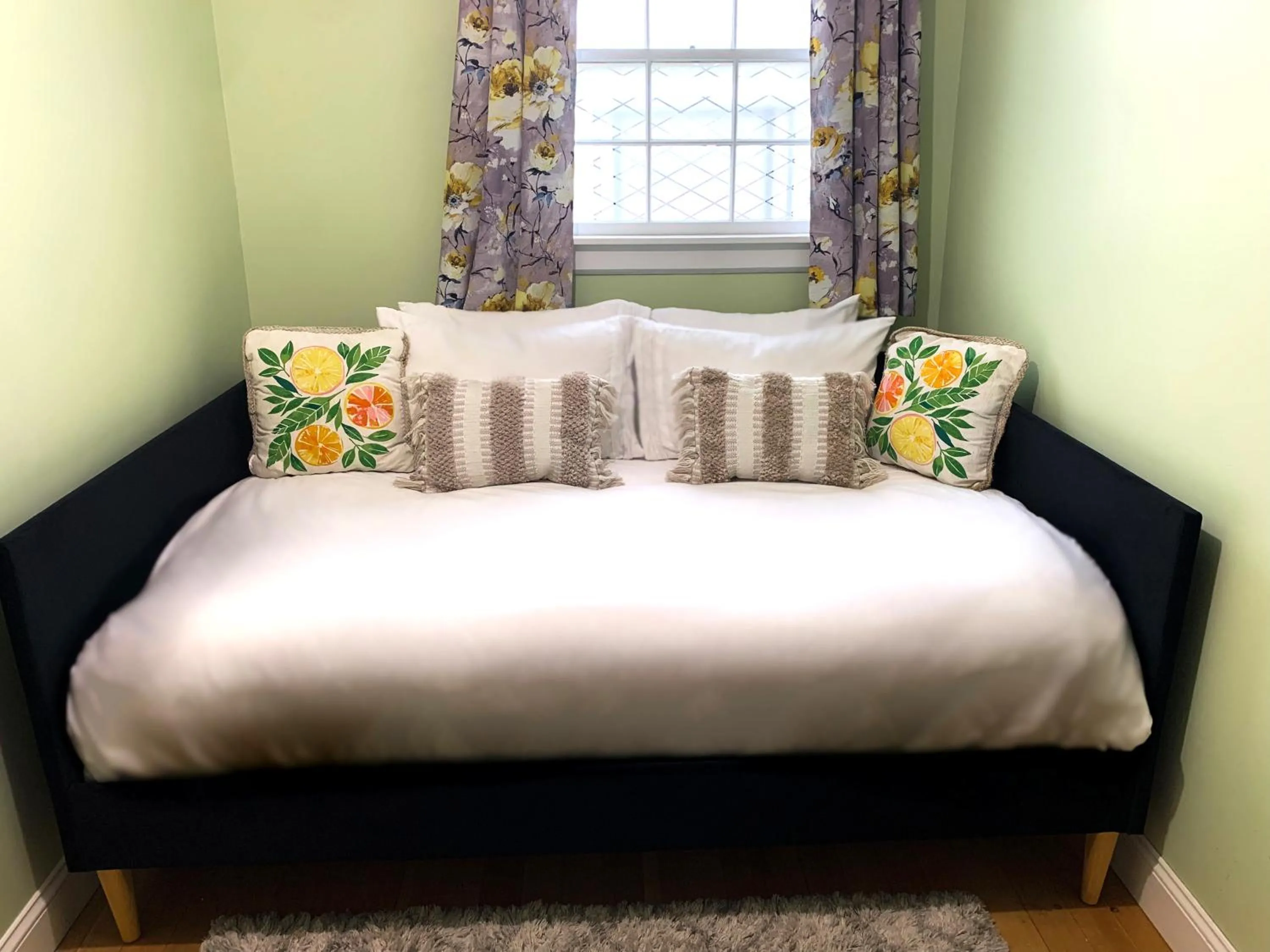 Bed in Lotus Provincetown