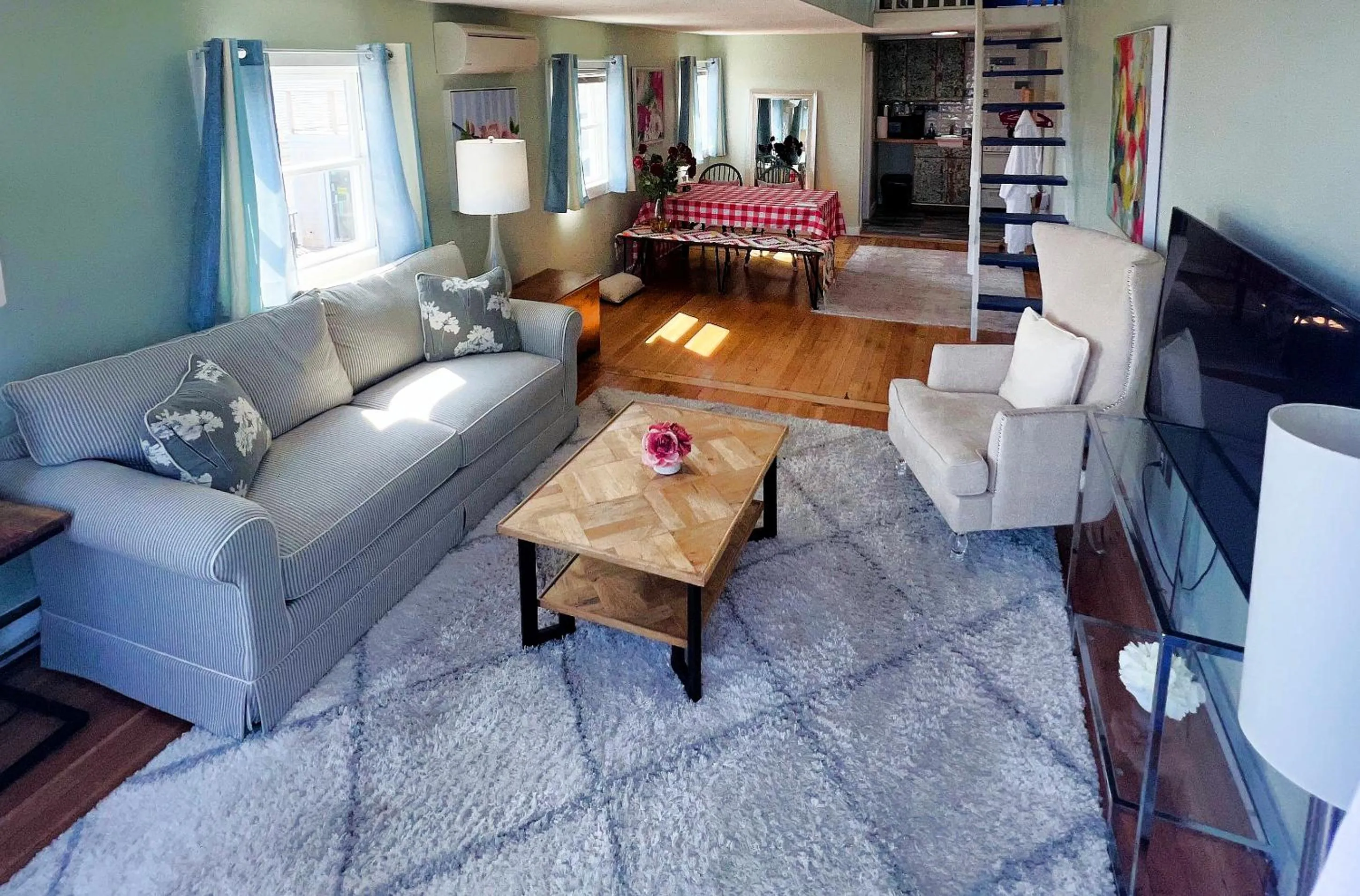 Bed in Lotus Provincetown