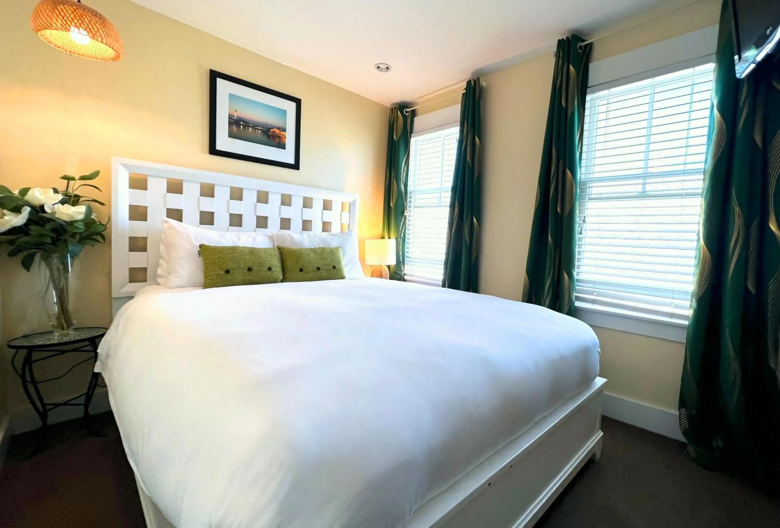 Bed in Lotus Provincetown