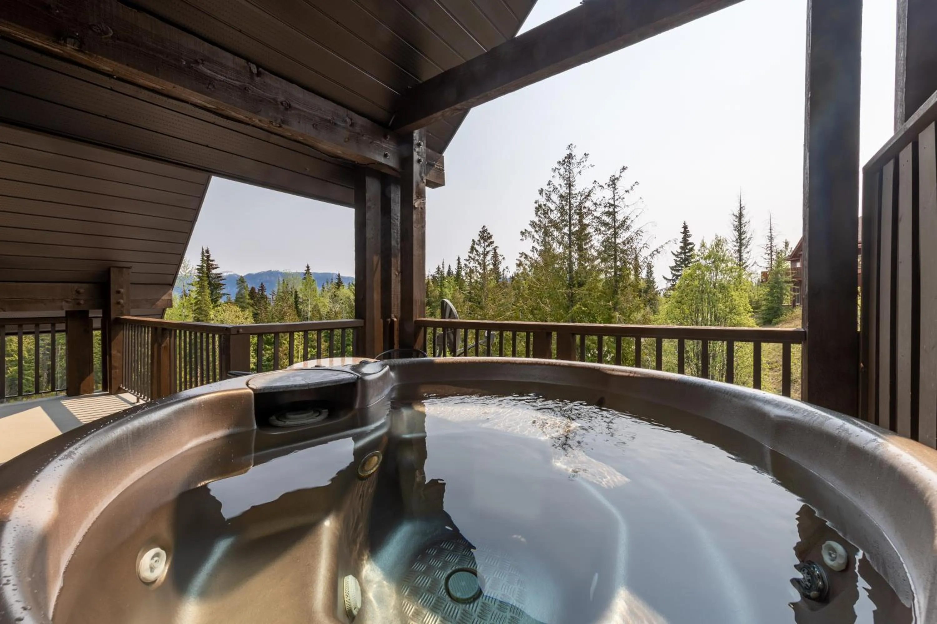Hot Tub in Palliser Lodge — Bellstar Hotels & Resorts