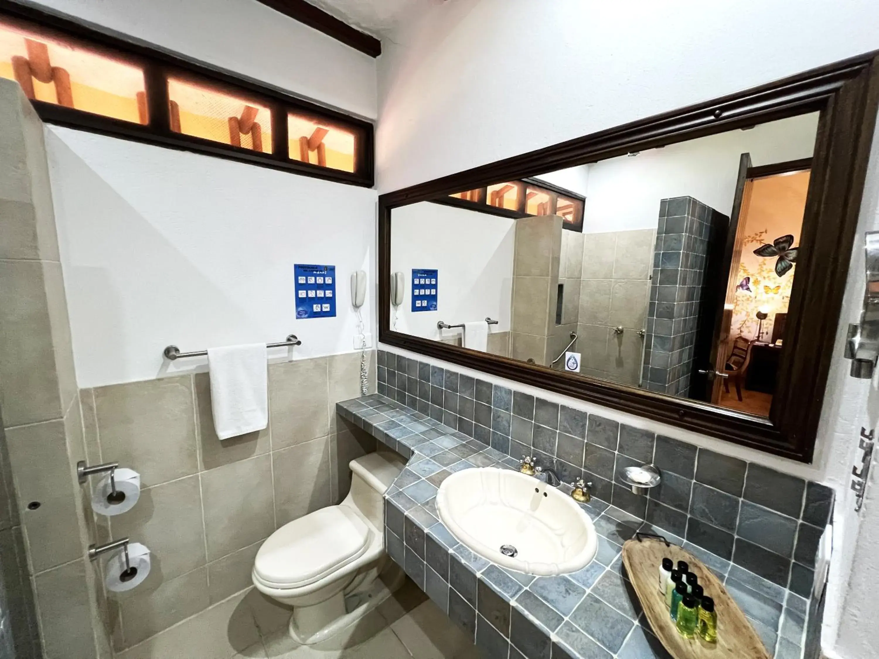 Superior Triple Room in Tequendama Hotel Campestre Villavicencio Superior Triple Room in Tequendama Hotel Campestre Villavicencio