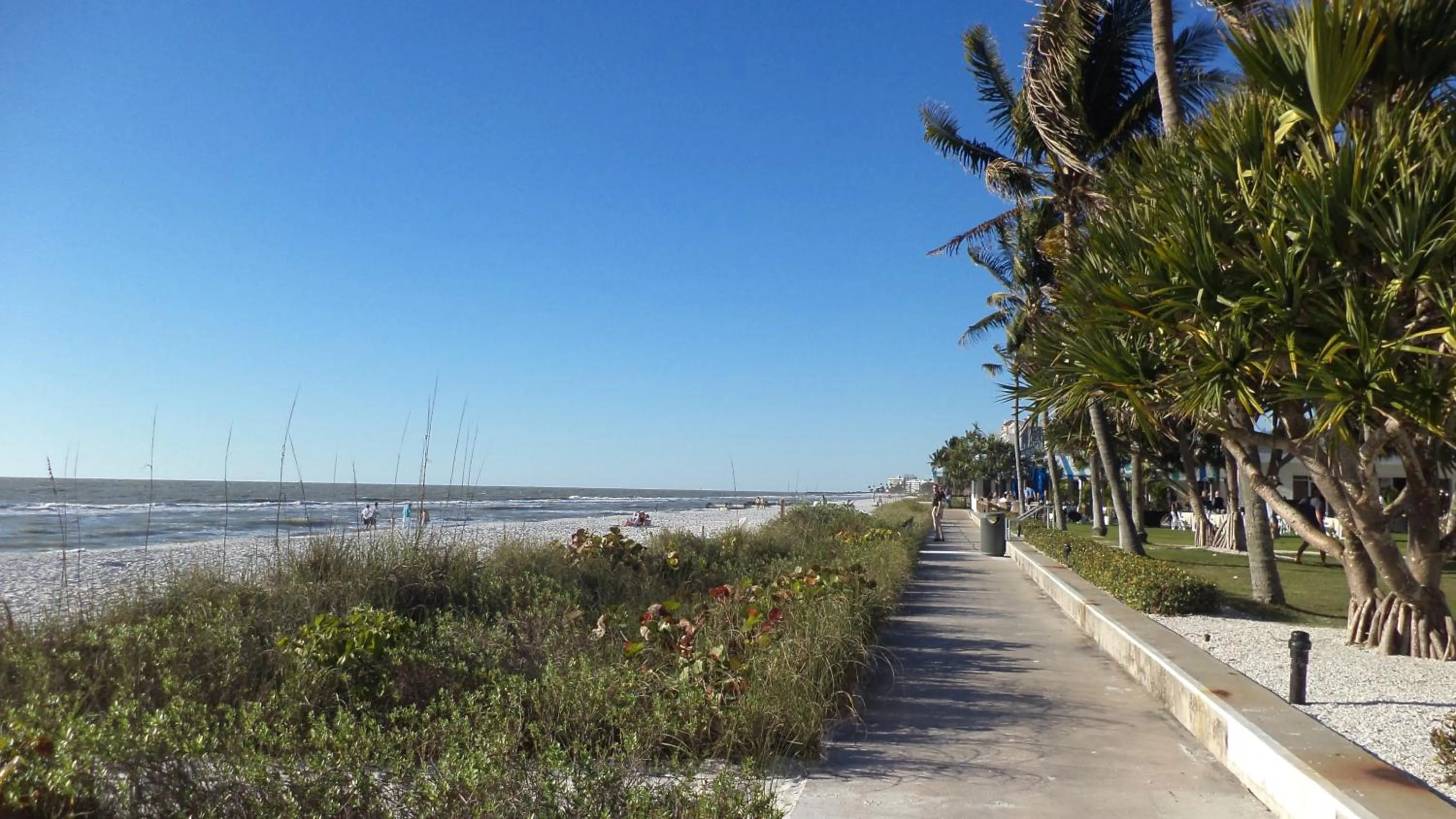 Beach in Glades Motel - Naples