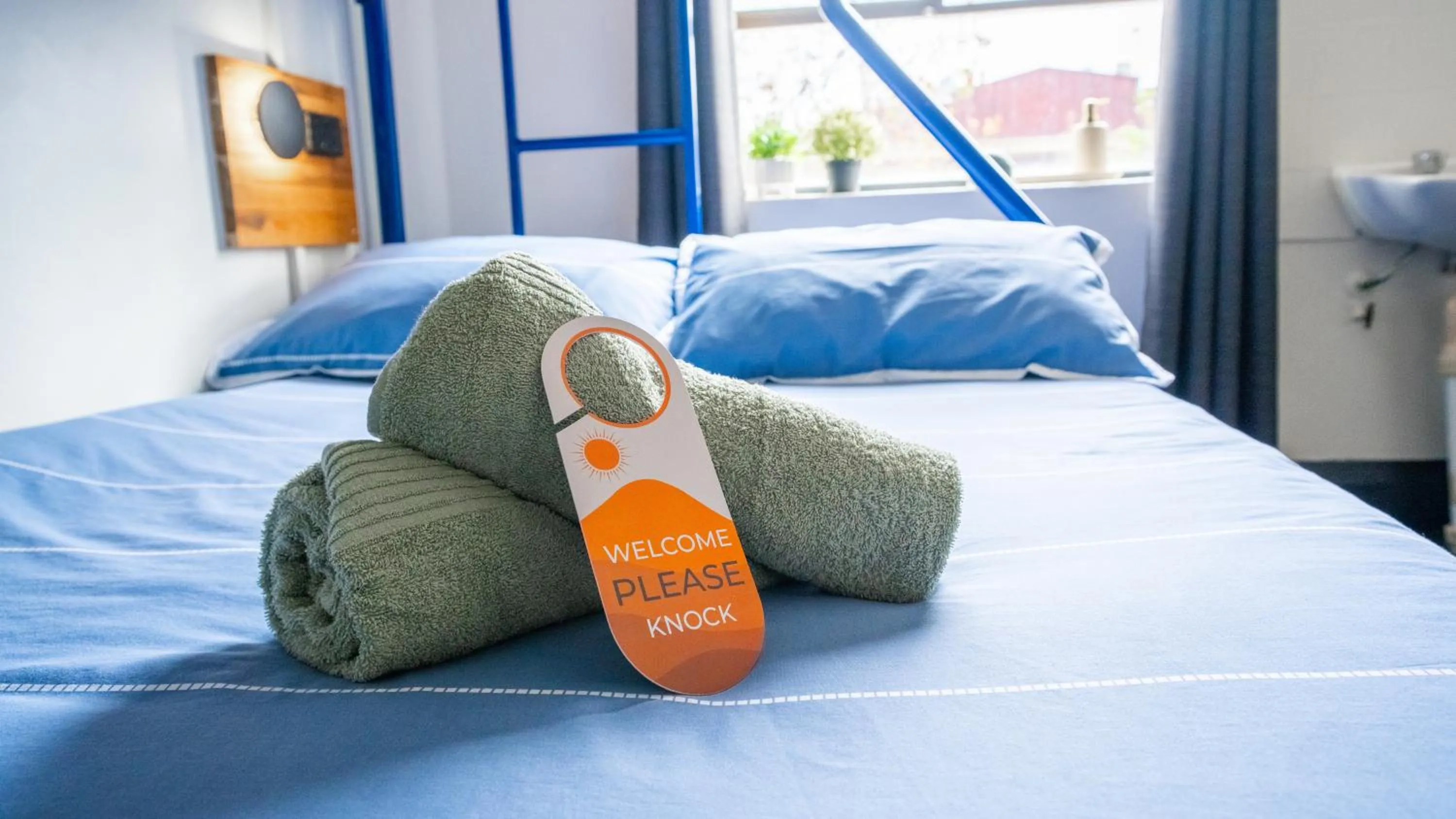 Bedroom, Bed in Mad Monkey East Side