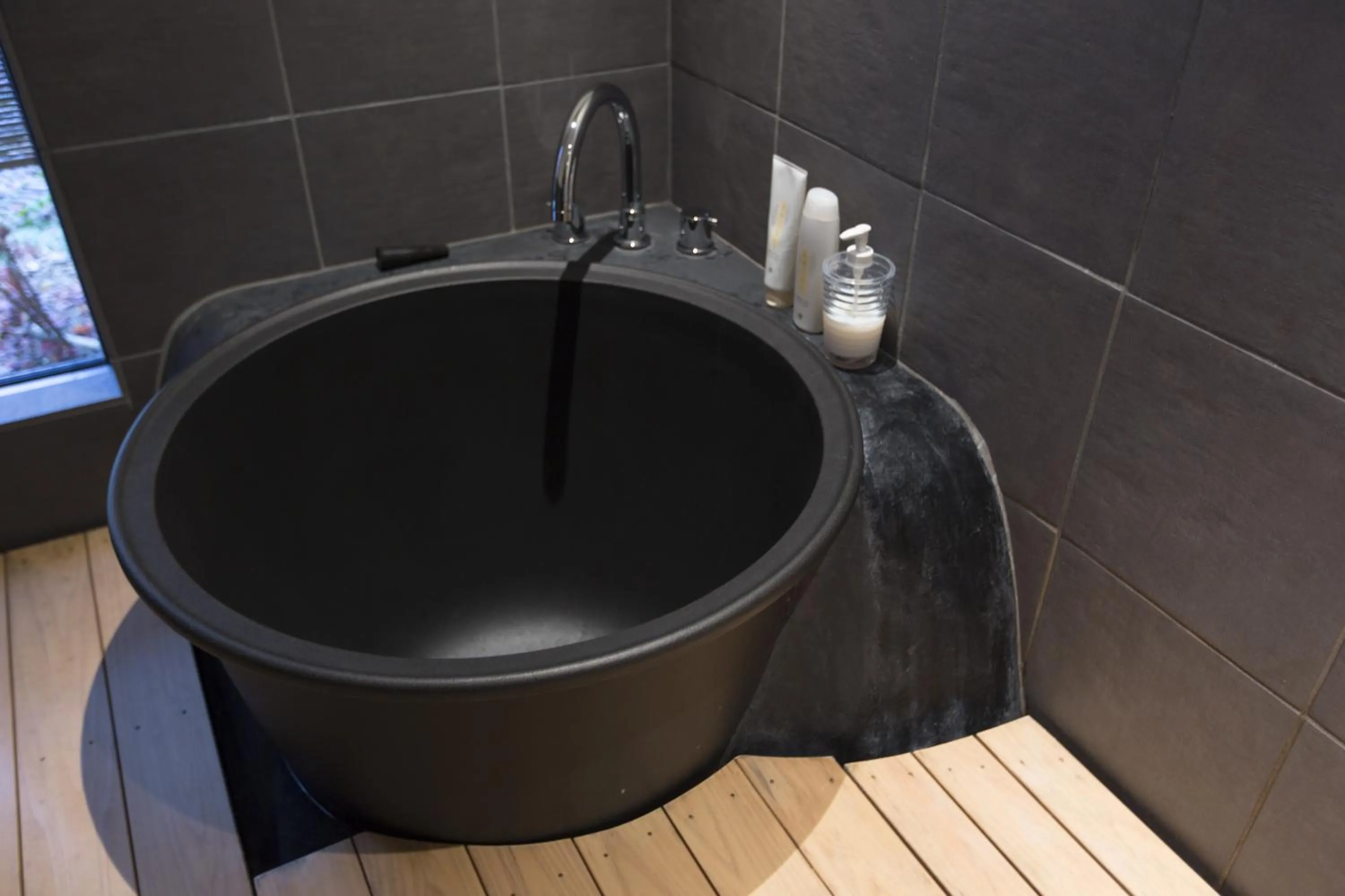 Bathroom in Shirafuji-an