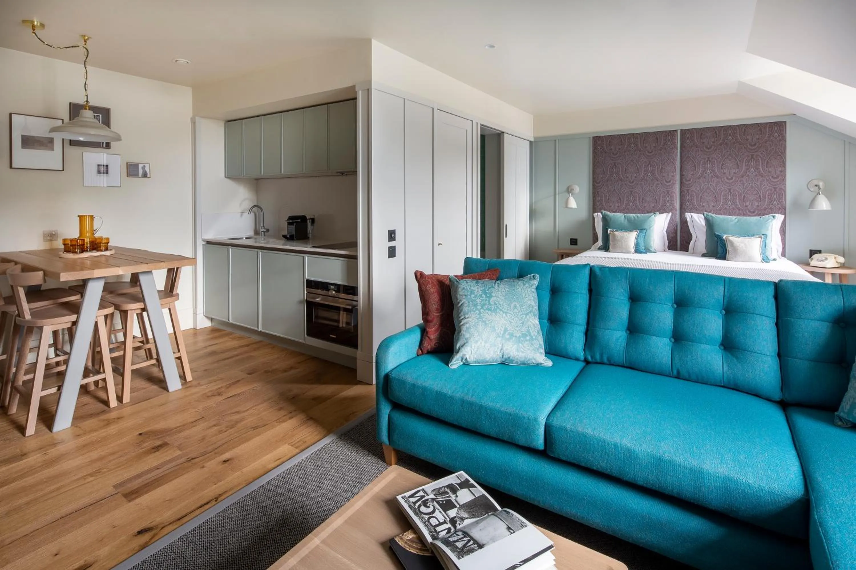 Kitchen or kitchenette in Abbey Strand Apartments, at Holyrood