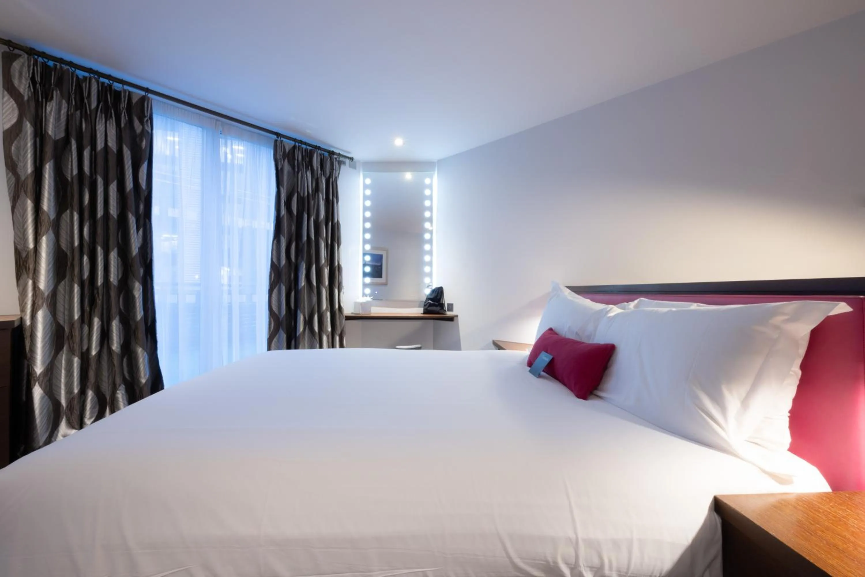 Bedroom, Bed in Bermondsey Square Hotel - A Bespoke Hotel