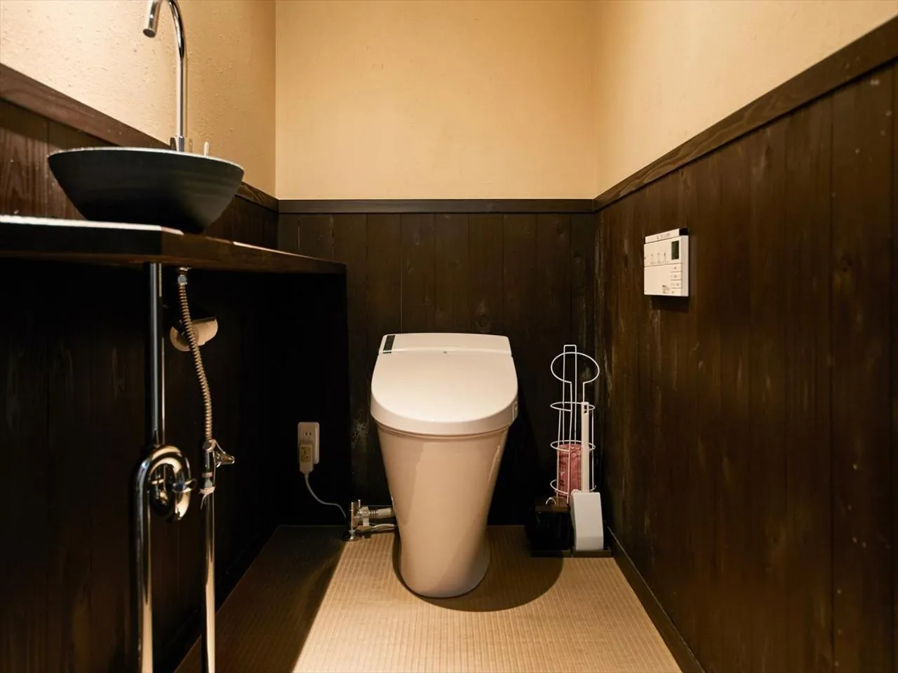 Toilet in Kikyo-an