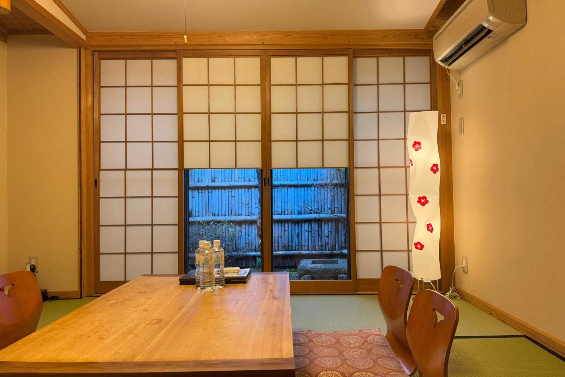 Photo of the whole room in Kurenai-an