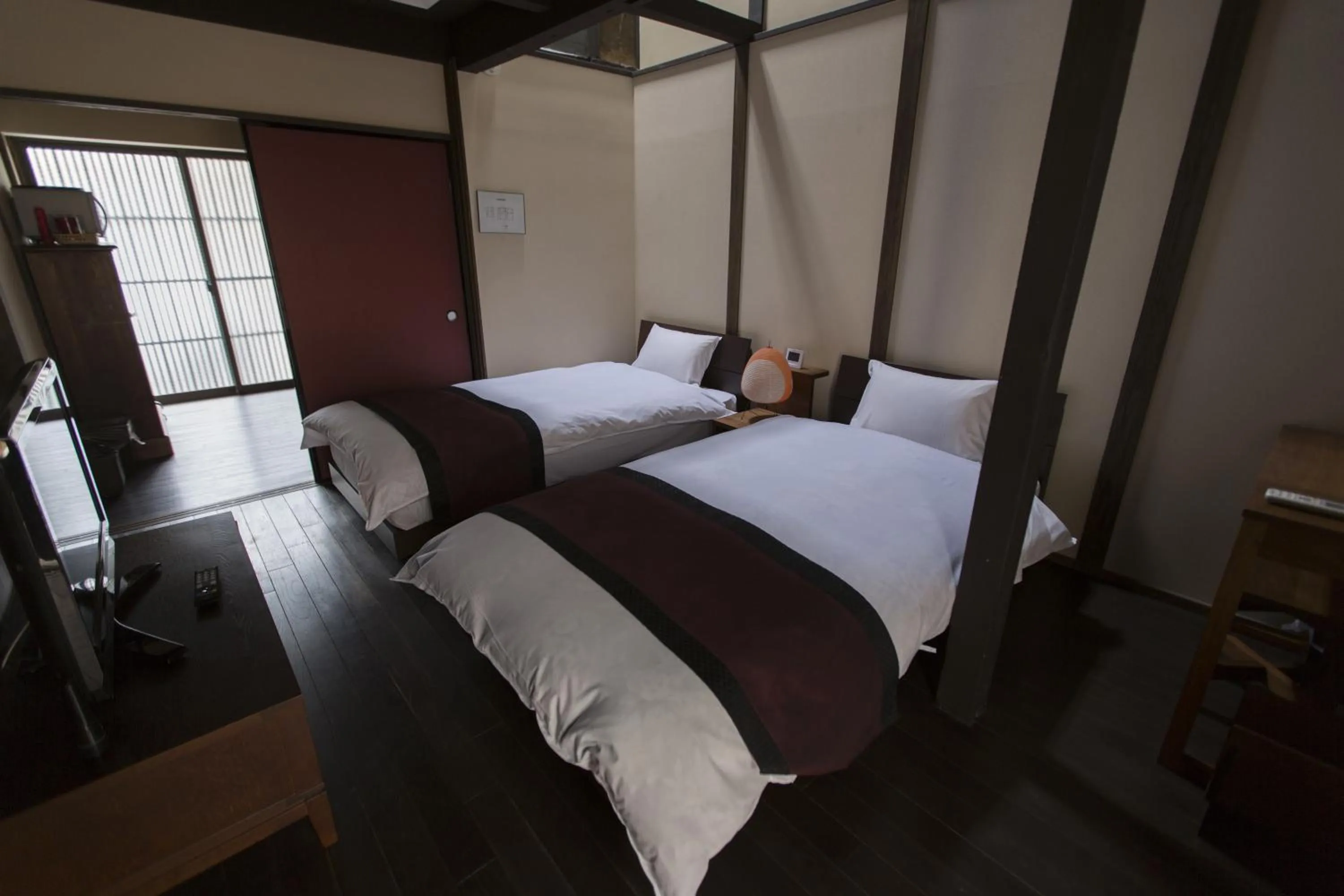 Bedroom, Bed in Kurenai-an