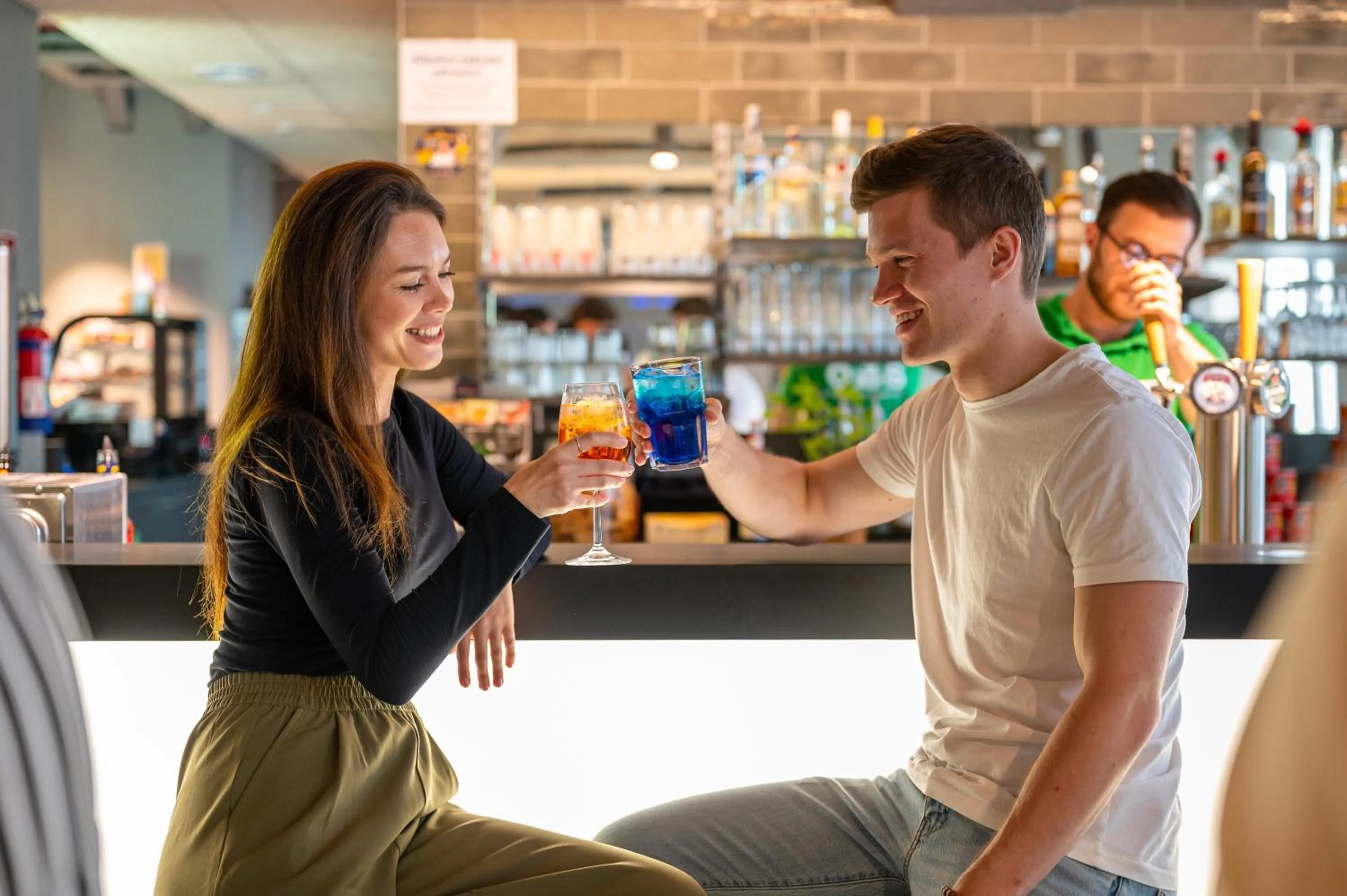 Lounge or bar in a&o Warszawa Wola