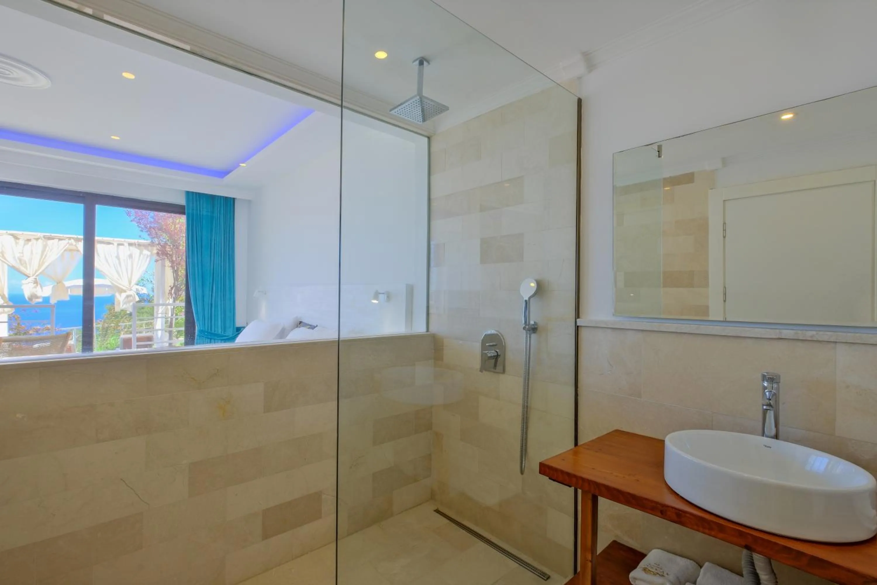 Bathroom in Highclere Hotel and Spa