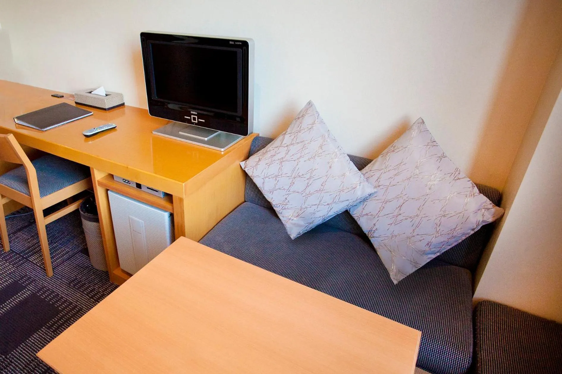 Photo of the whole room in Nara Plaza Hotel