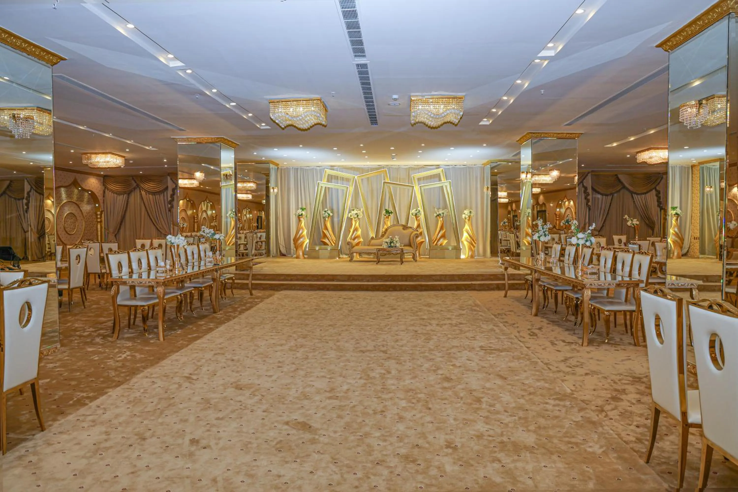 Meeting/conference room in Reef Global Hotel