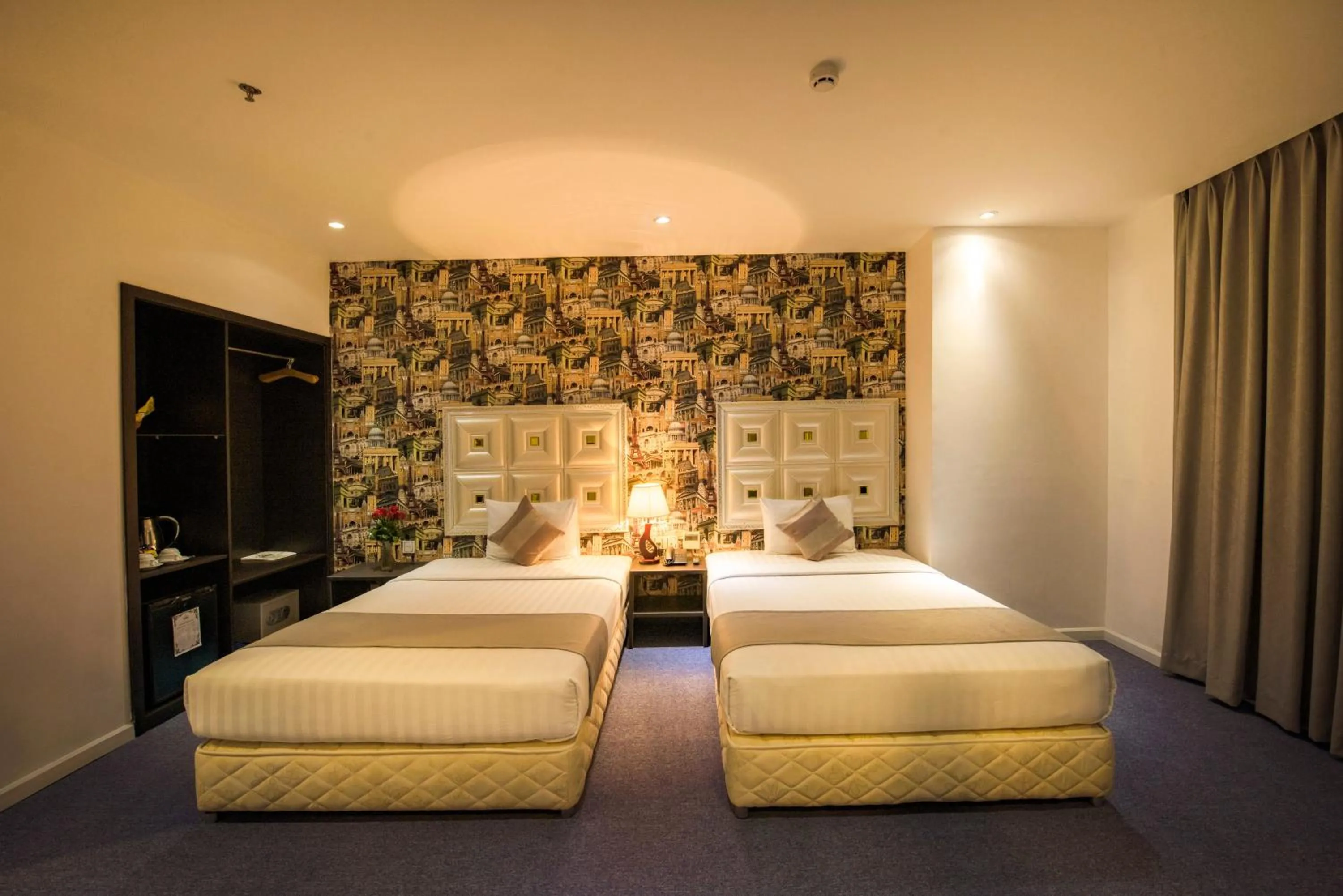 Bed in Golden Crown Hotel