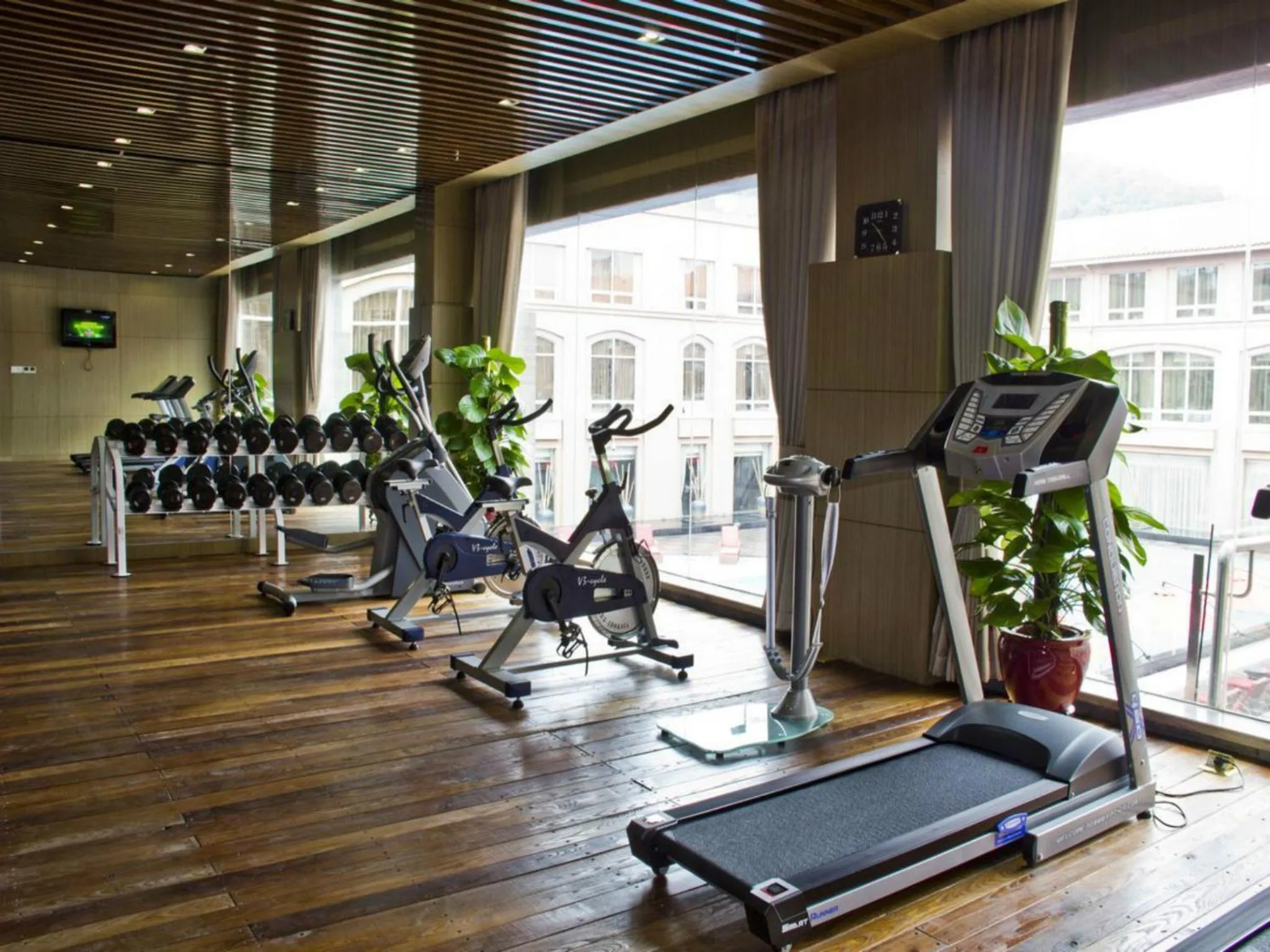 Fitness centre/facilities in Easeland Hotel Guangzhou