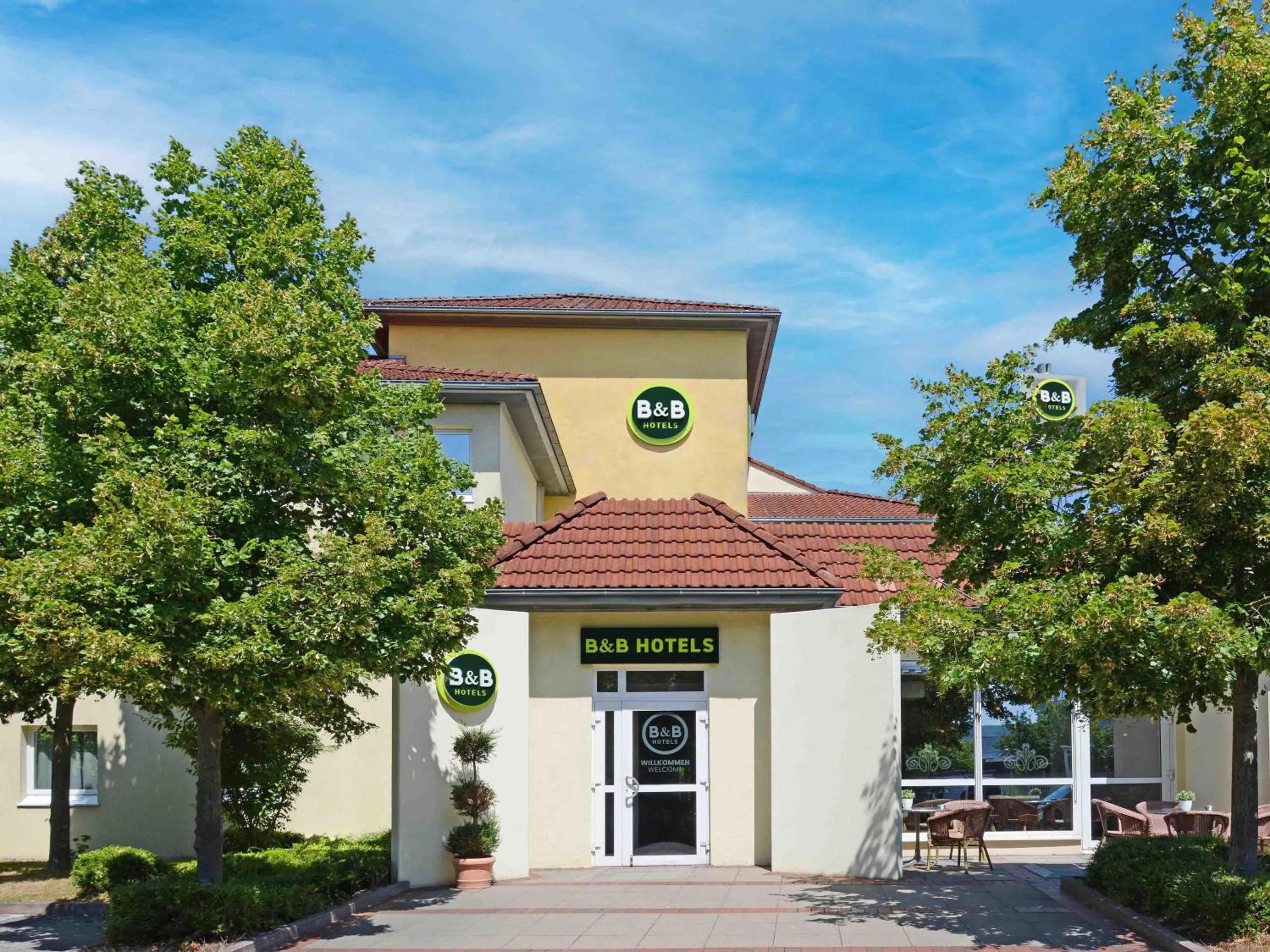 Property building in B&B HOTEL Kassel-Industriepark