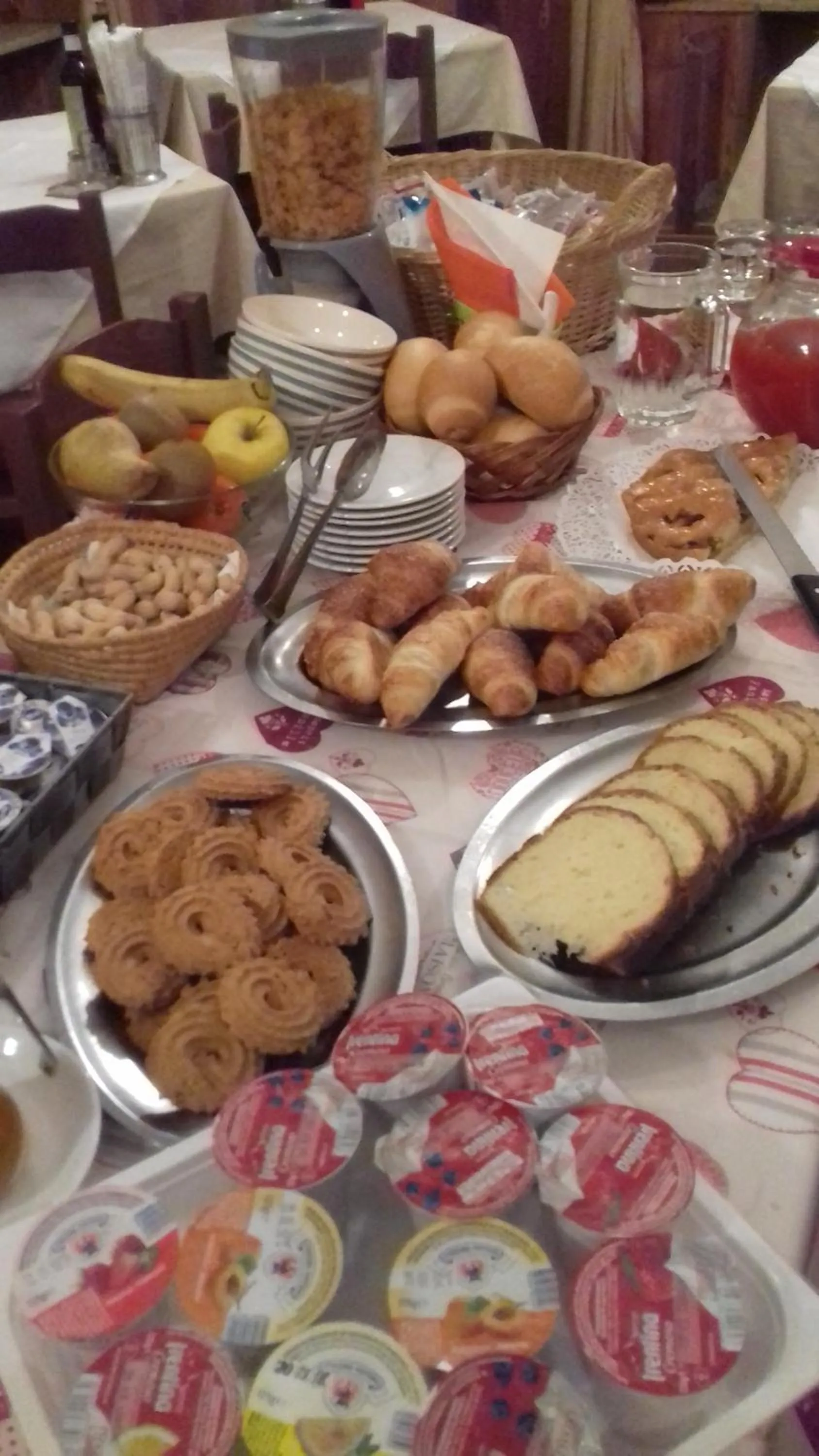 Breakfast in Hotel Fior di Roccia