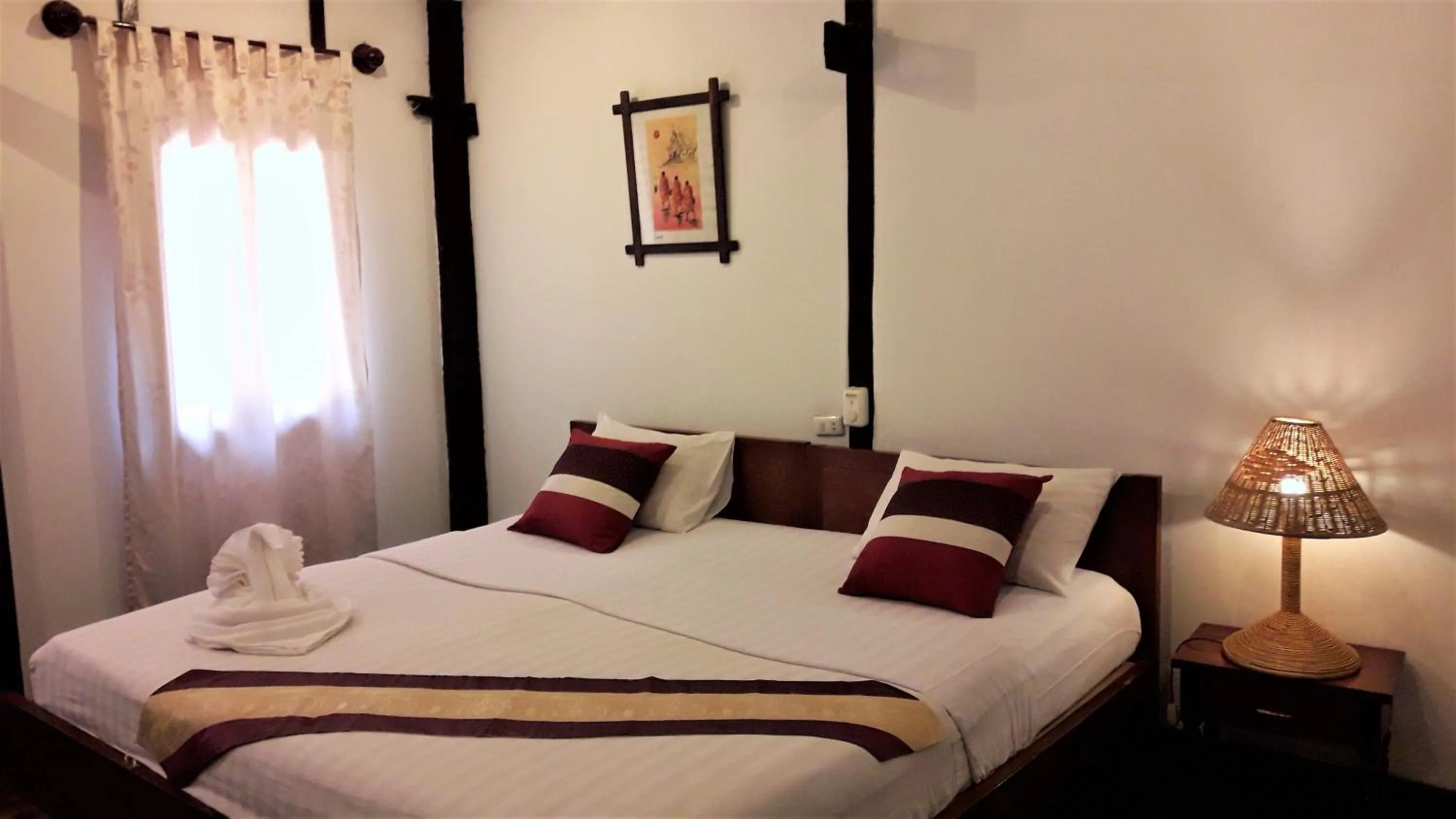 Photo of the whole room, Bed in Saynamkhan River View