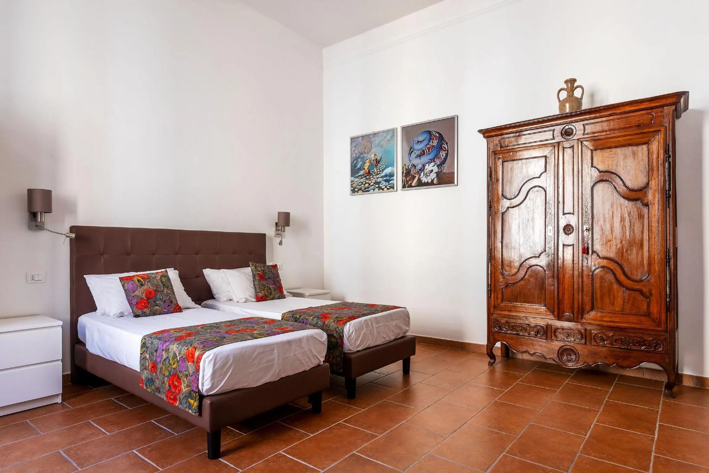 Bed in Appartamento Via Genova