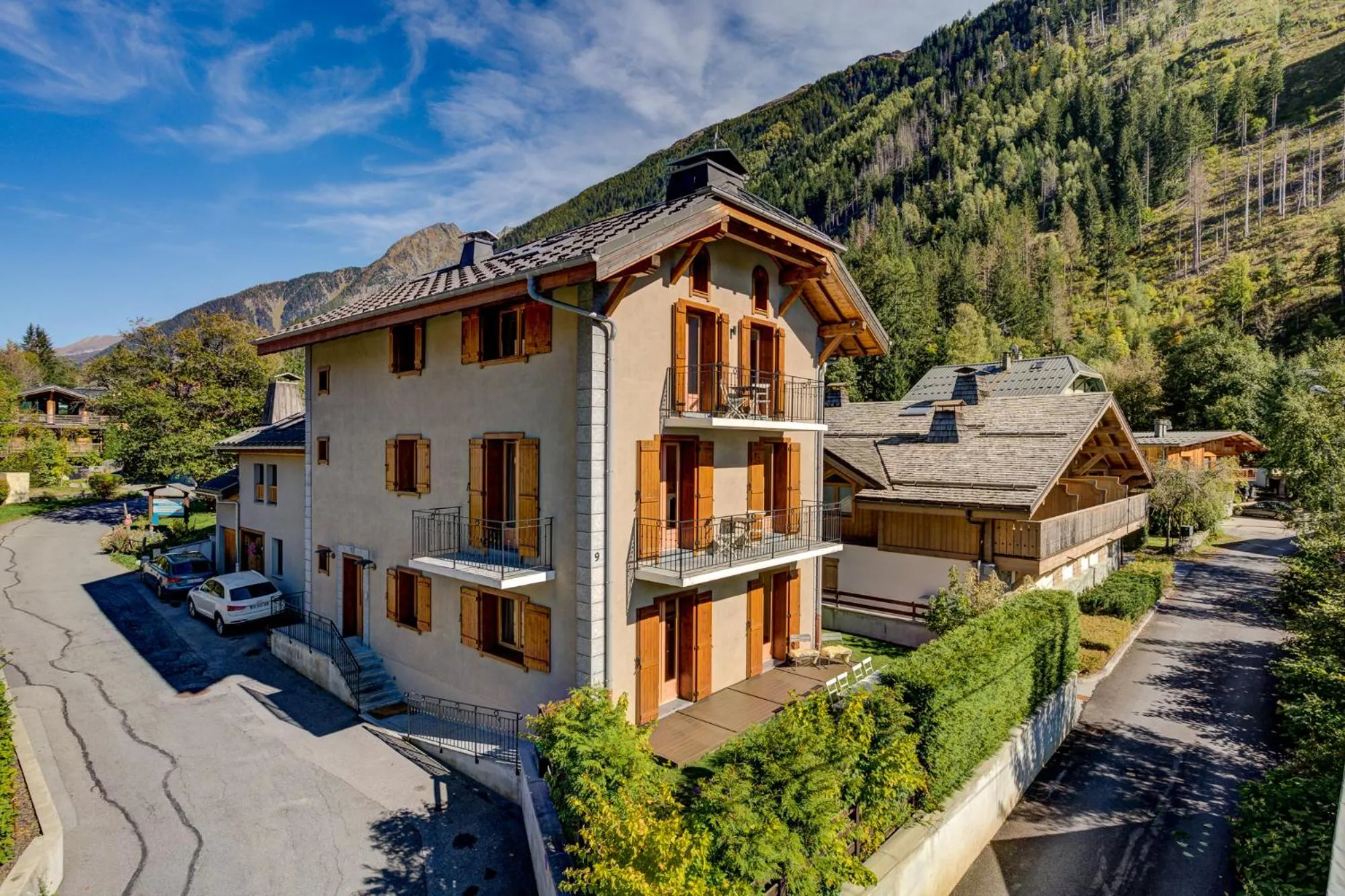 Property building in Villa Mont Blanc