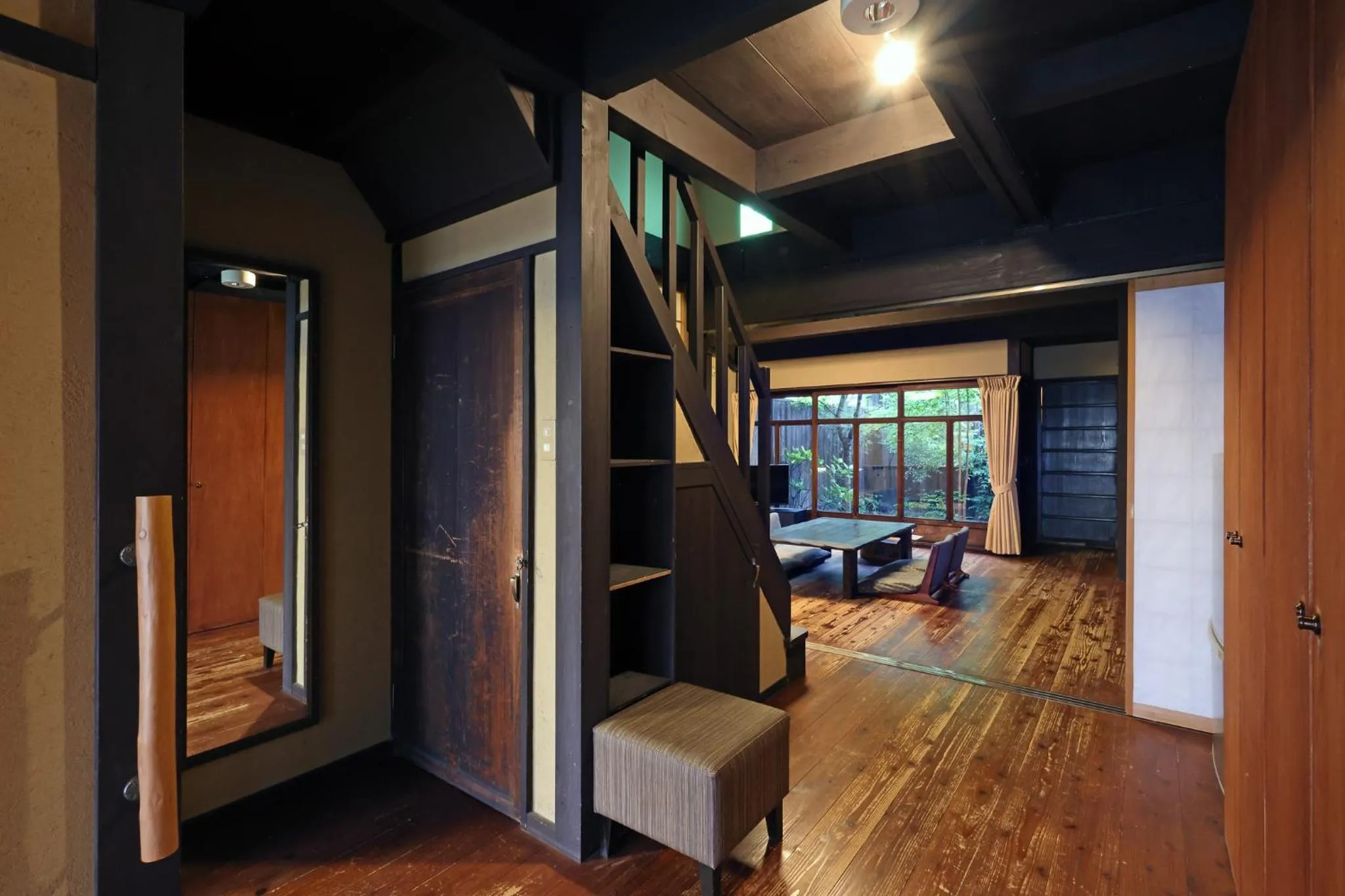 Living room, Bed in Heiankyu-dairi no yado