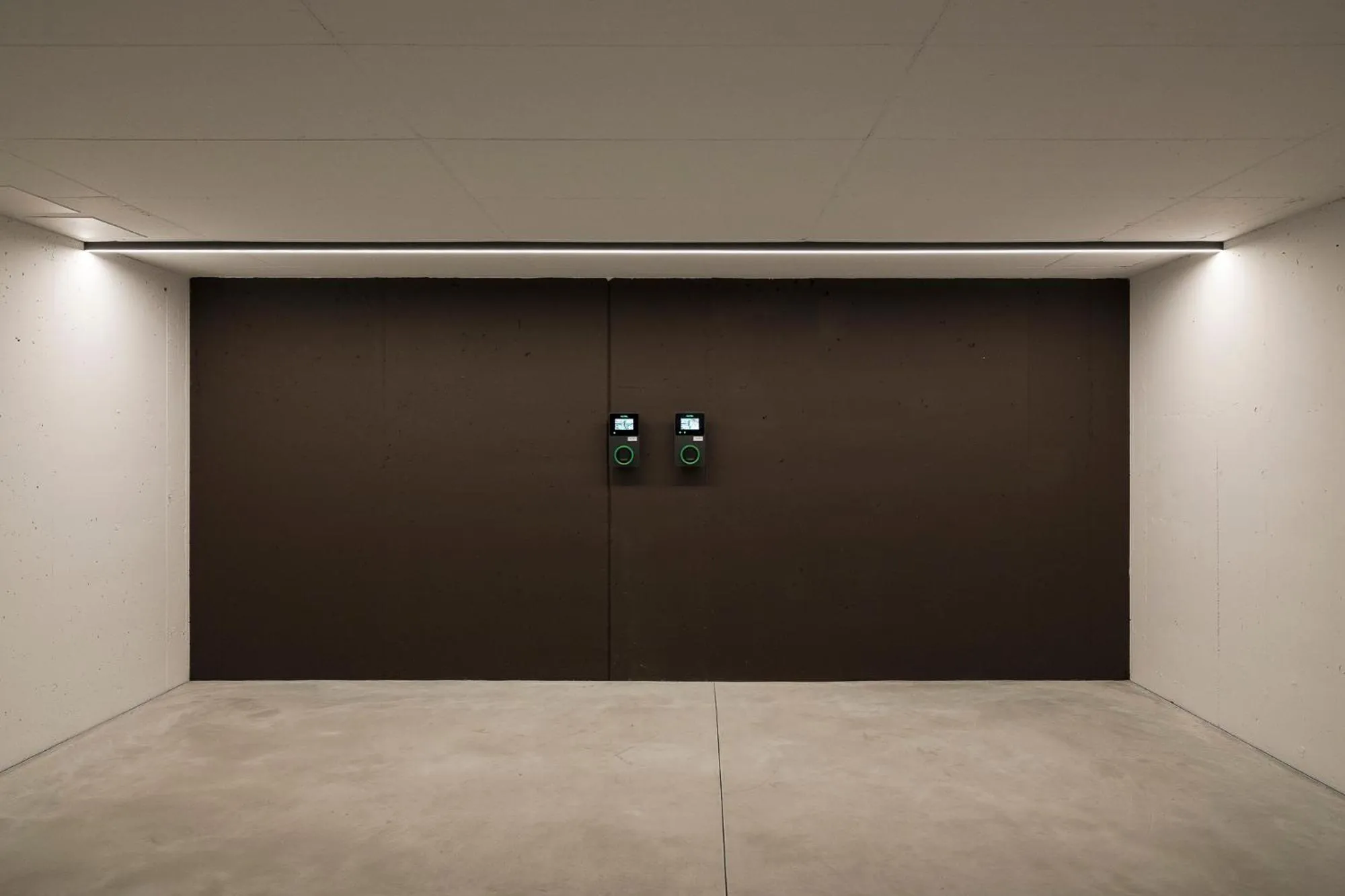 Parking in Amaris Suites