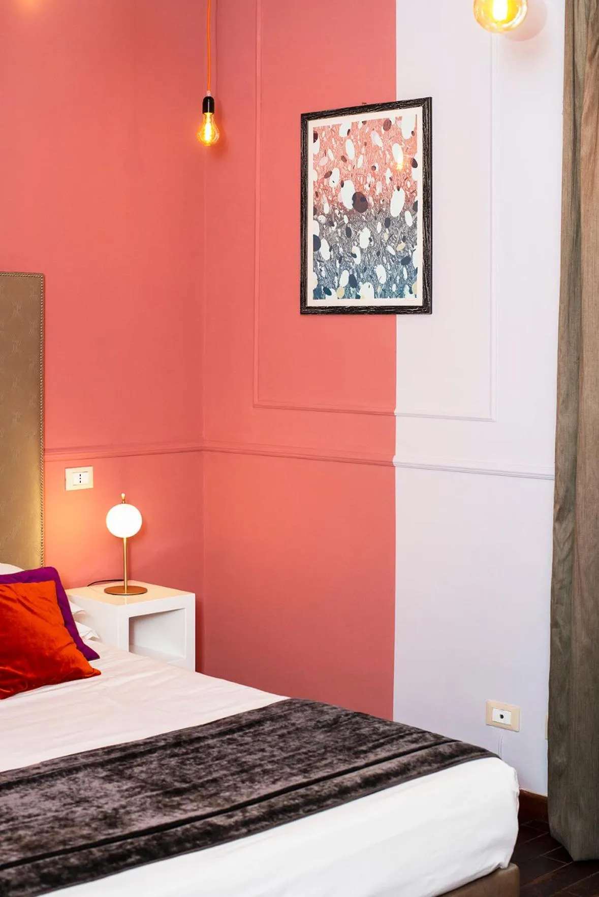 Bed in Town House Campo De Fiori