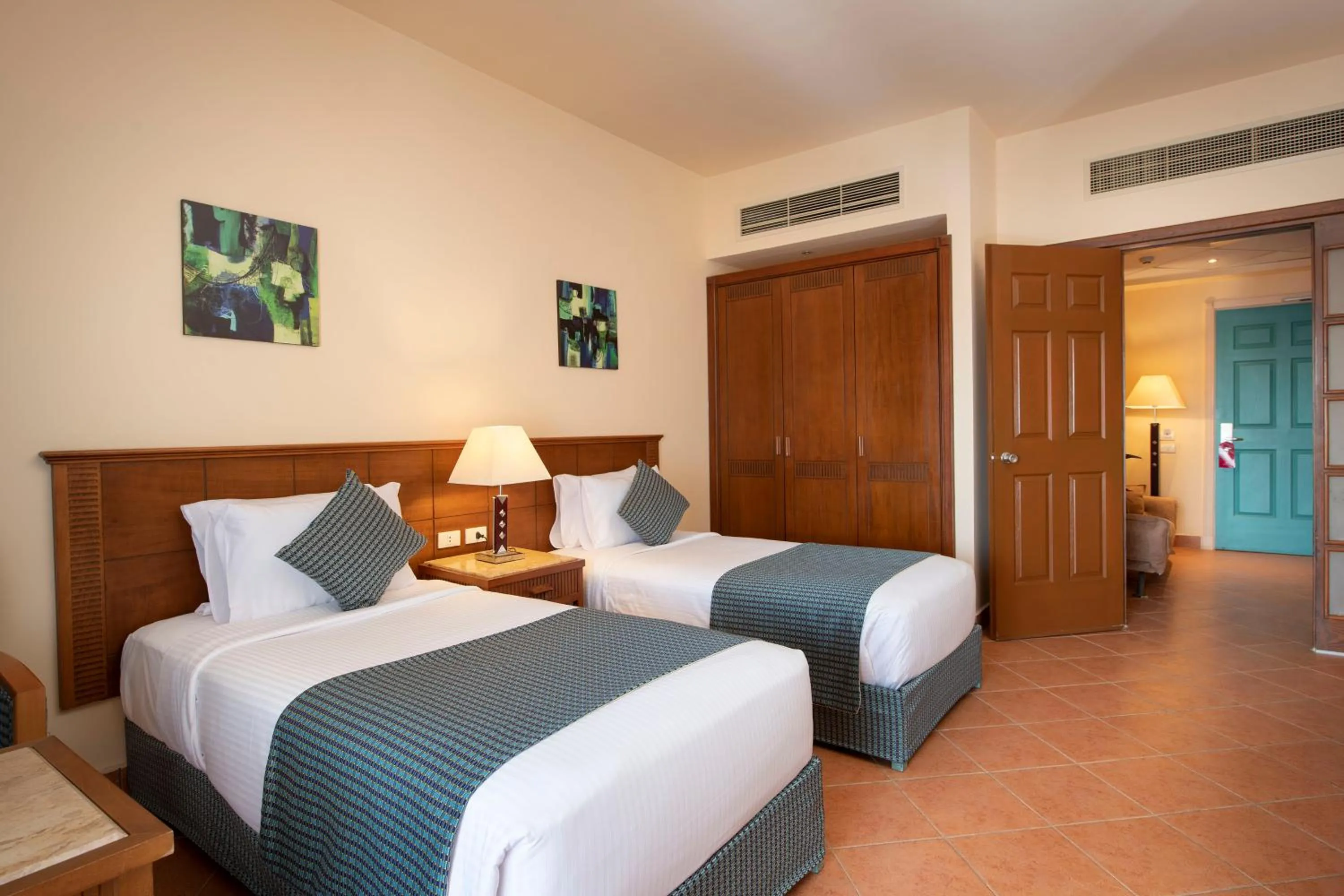 Bedroom, Bed in Charmillion Club Aquapark