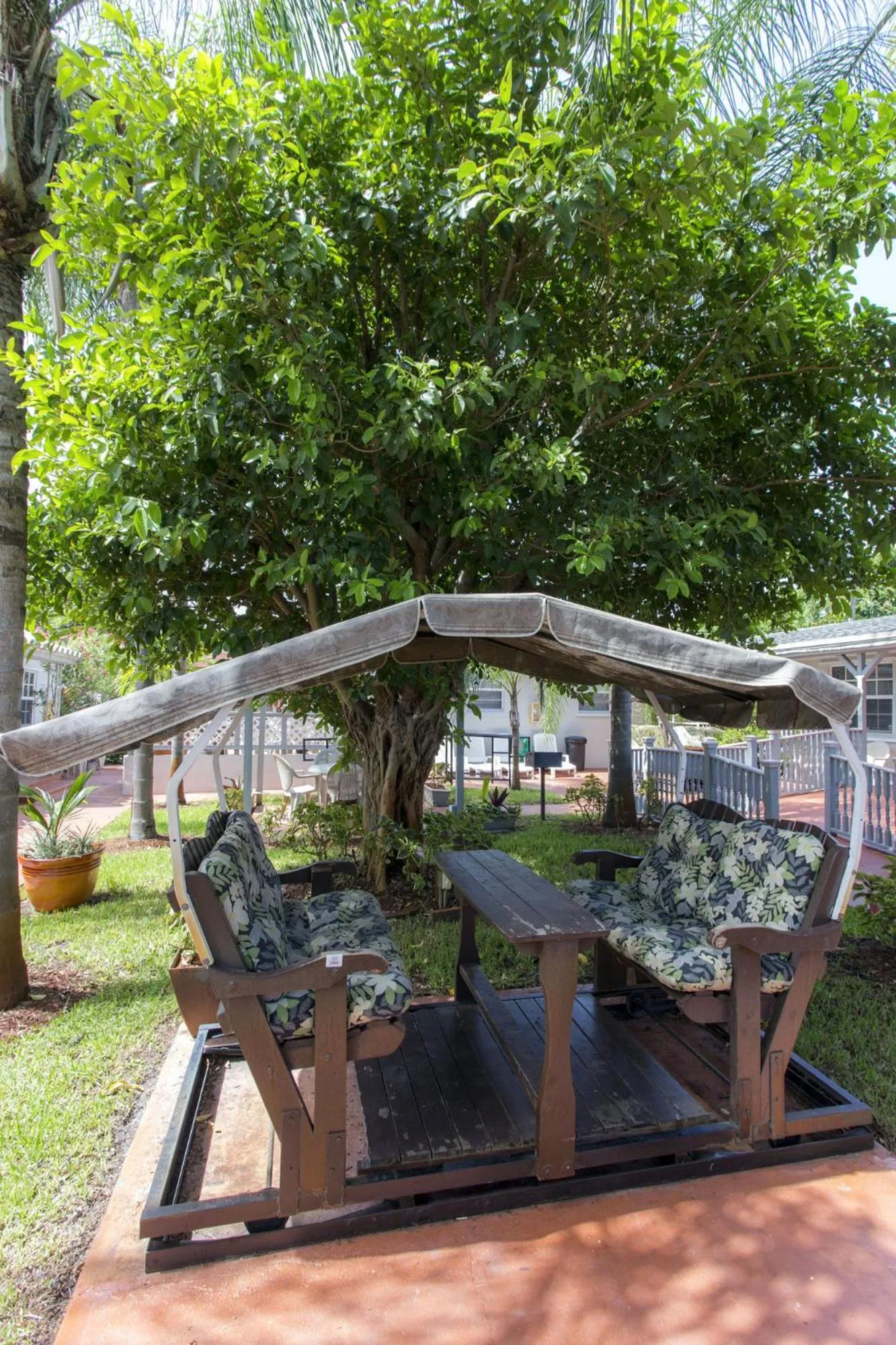 Richard's Motel Extended Stay