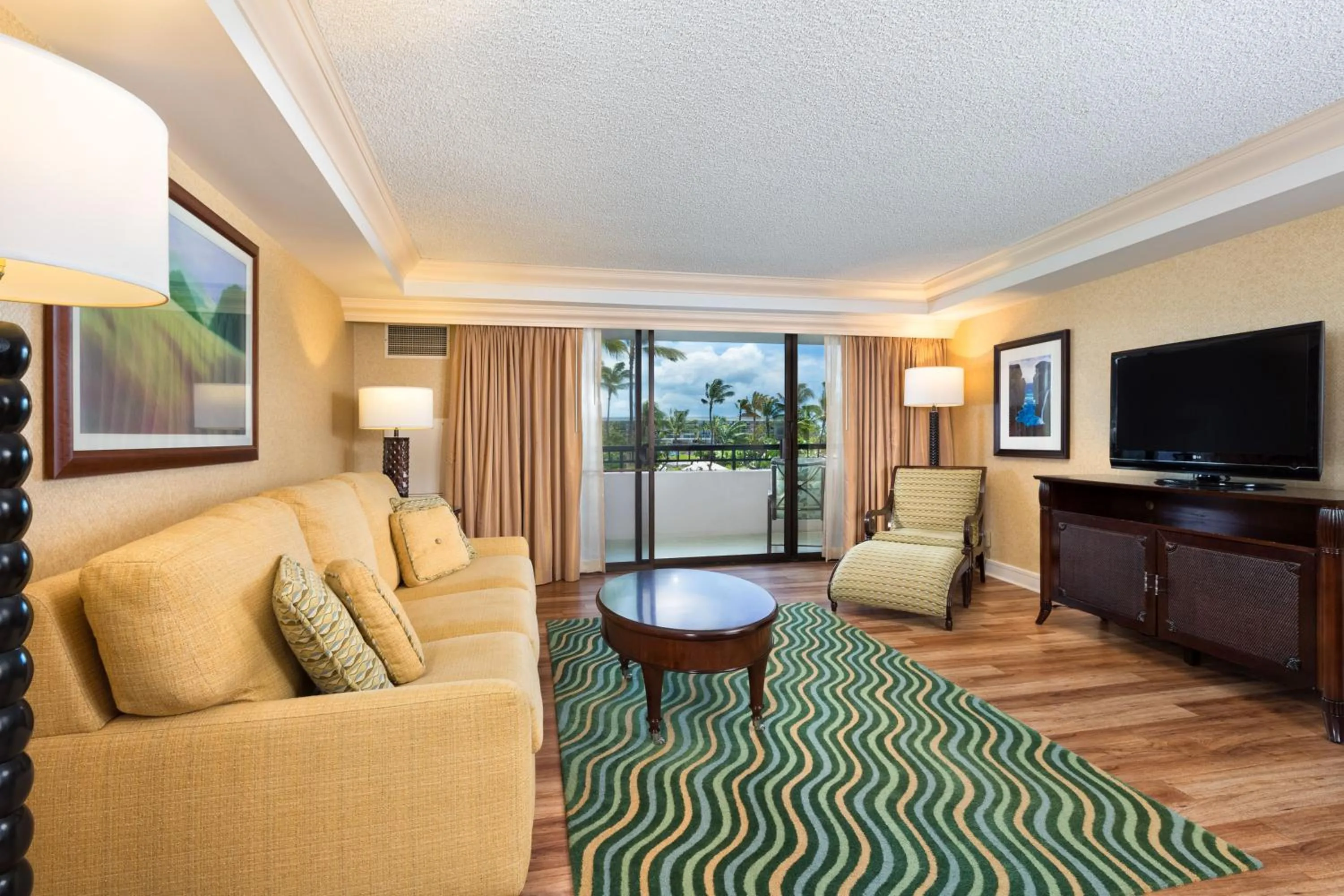 Living room in Hilton Waikoloa Village