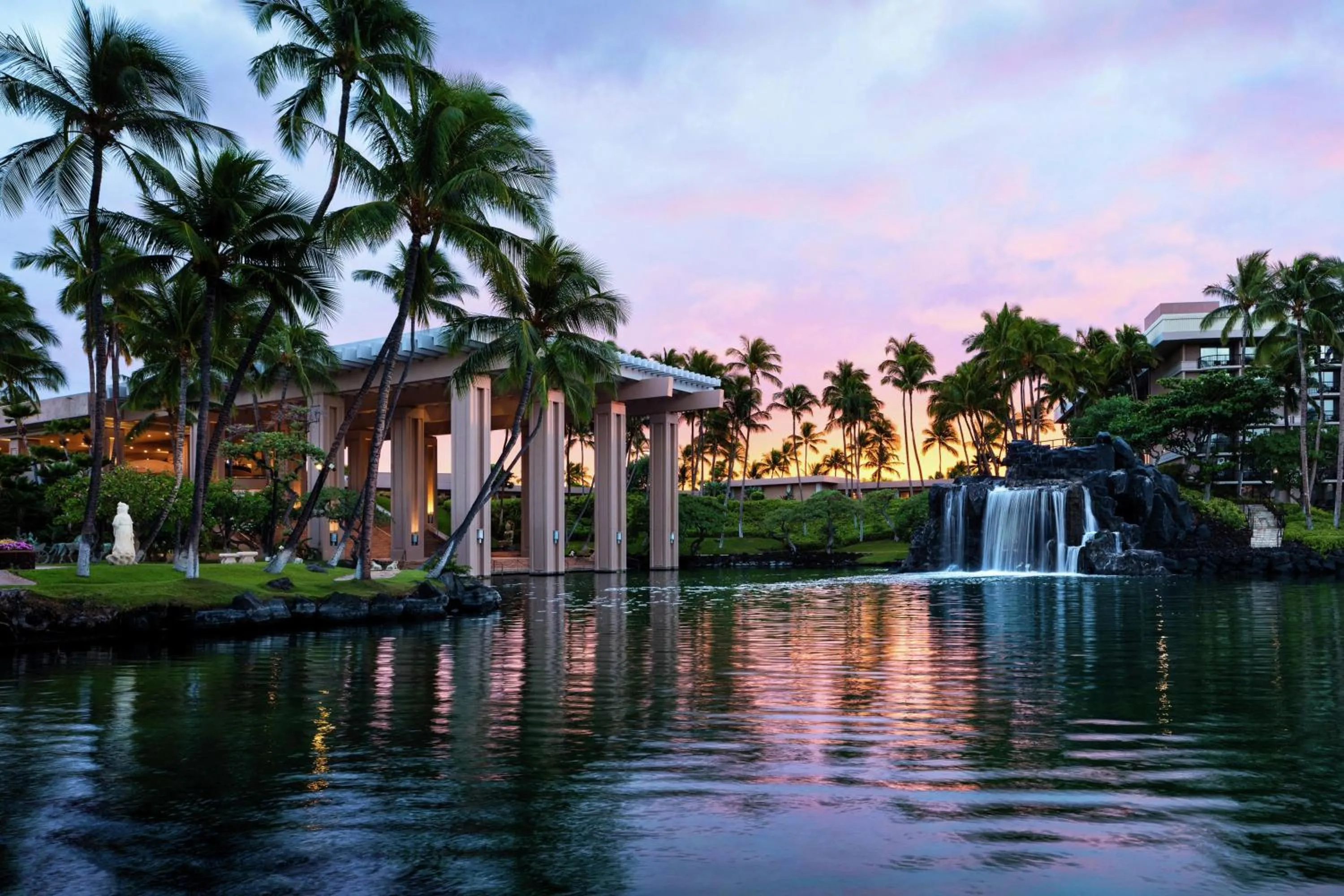Pool view in Hilton Waikoloa Village