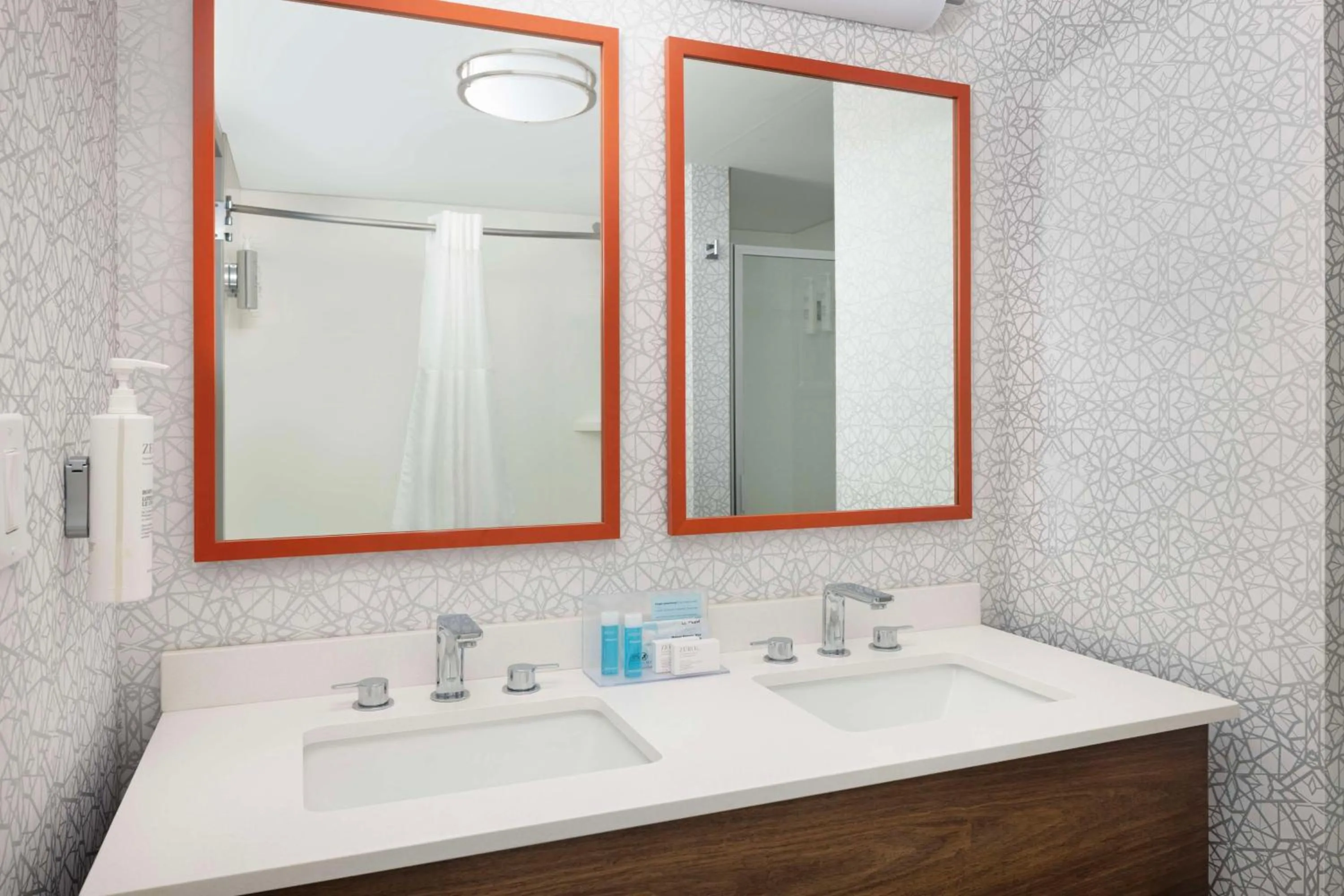 Bathroom in Hampton Inn & Suites Myrtle Beach Oceanfront