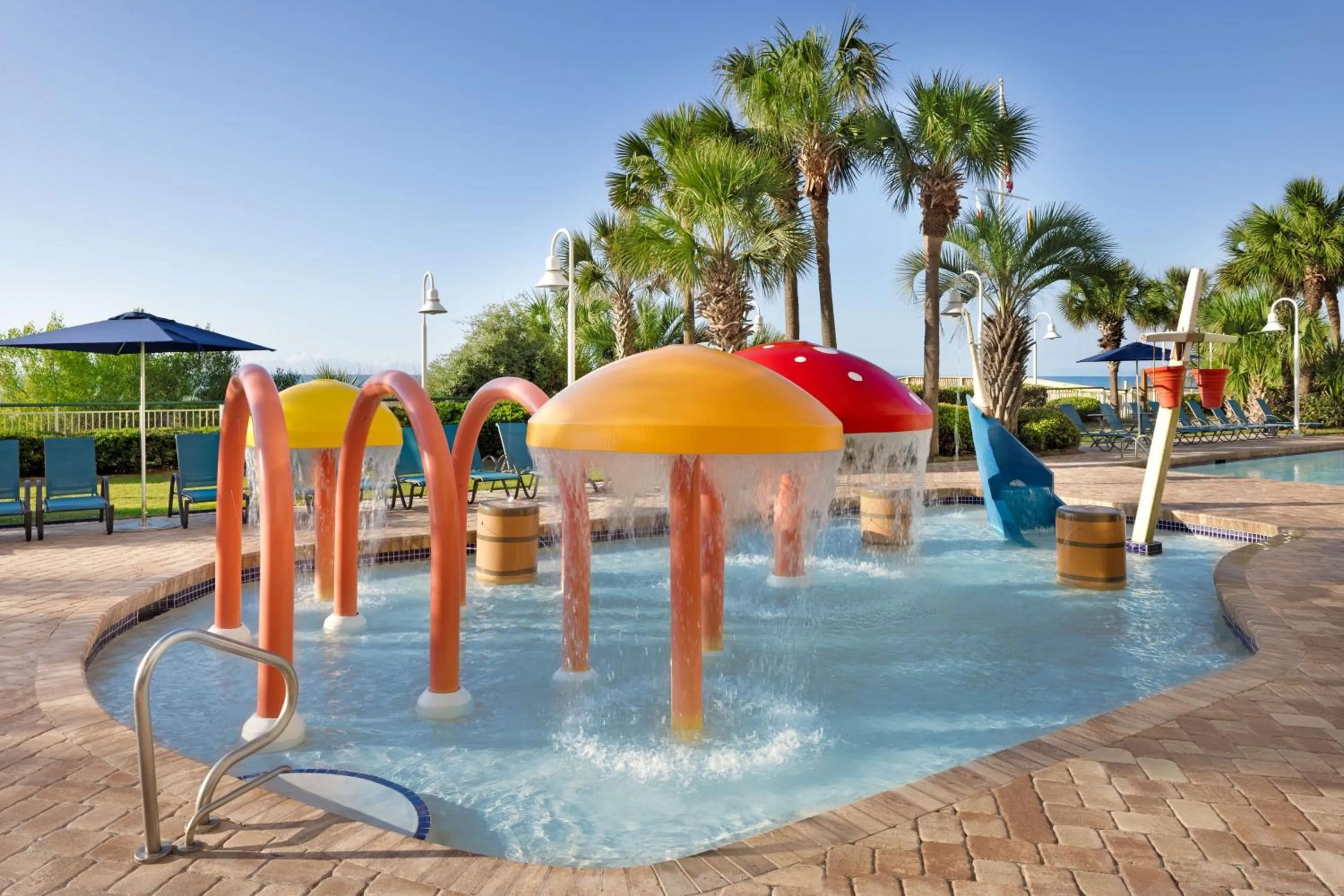 Pool view in Hampton Inn & Suites Myrtle Beach Oceanfront
