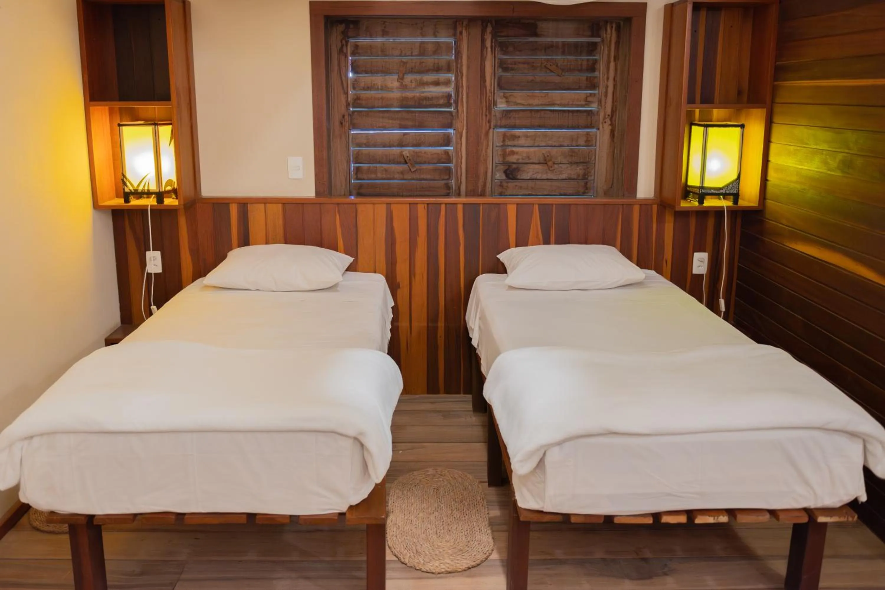 Bed in Ventana Hotel