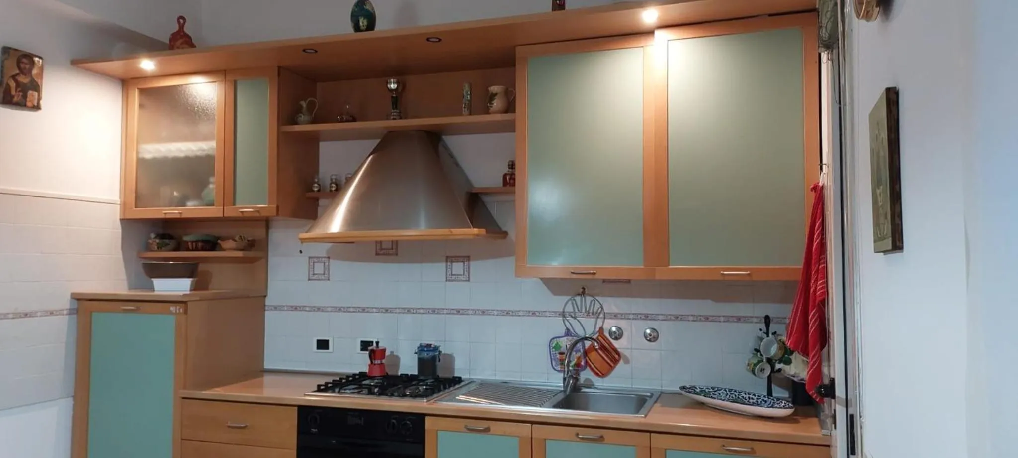 Kitchen or kitchenette in Hotel Cadiz