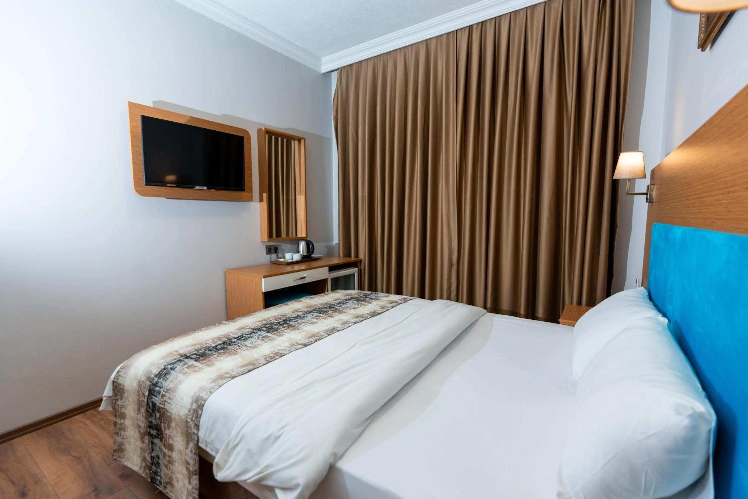 Bed in Seatanbul Hotel