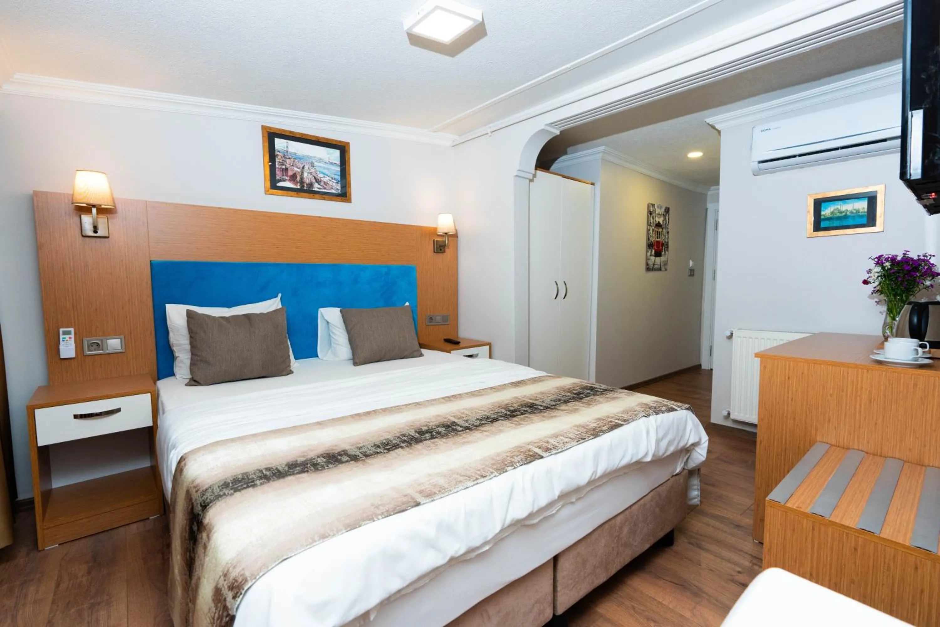 Bed in Seatanbul Hotel