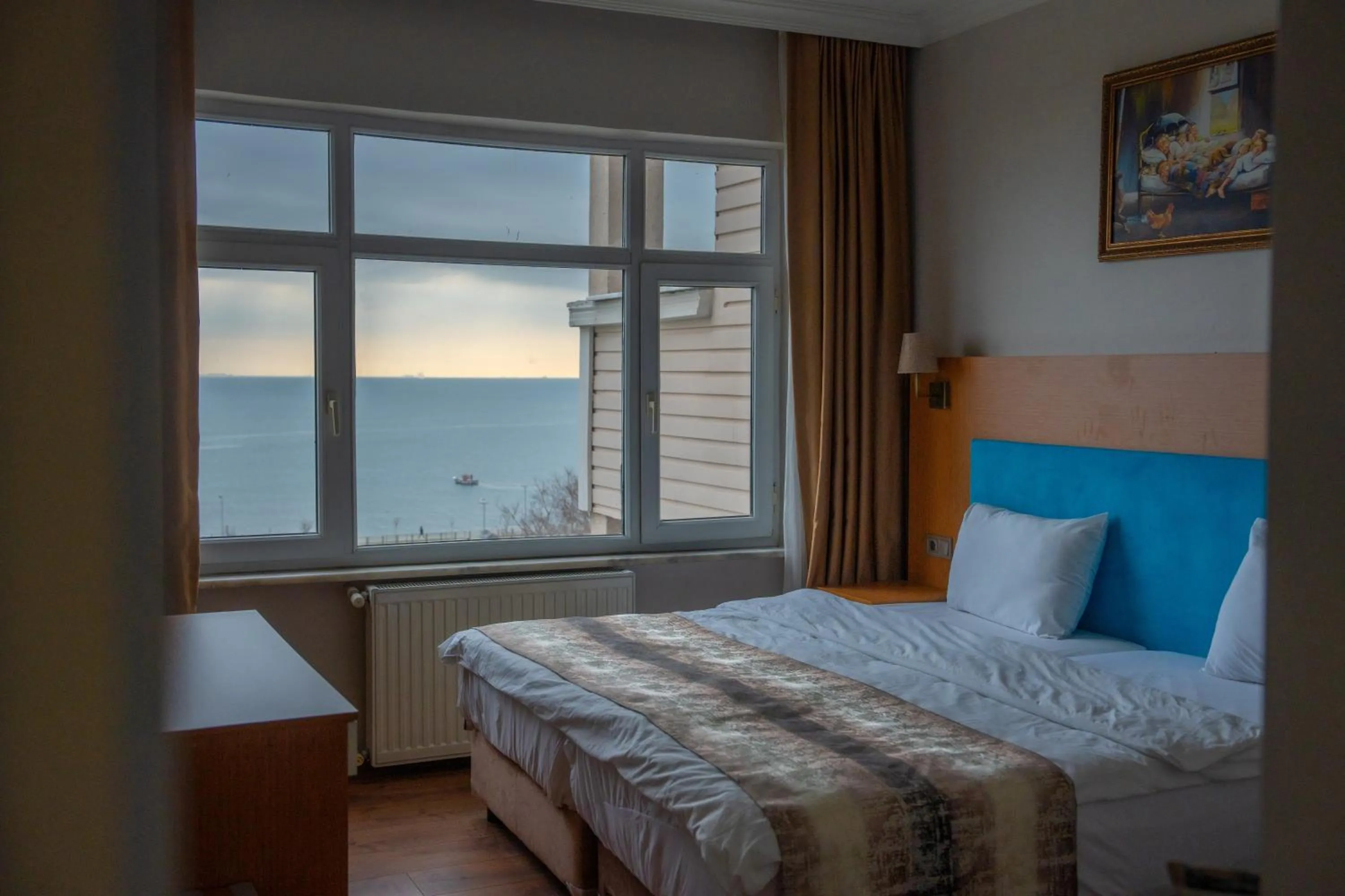 Sea view, Bed in Seatanbul Hotel