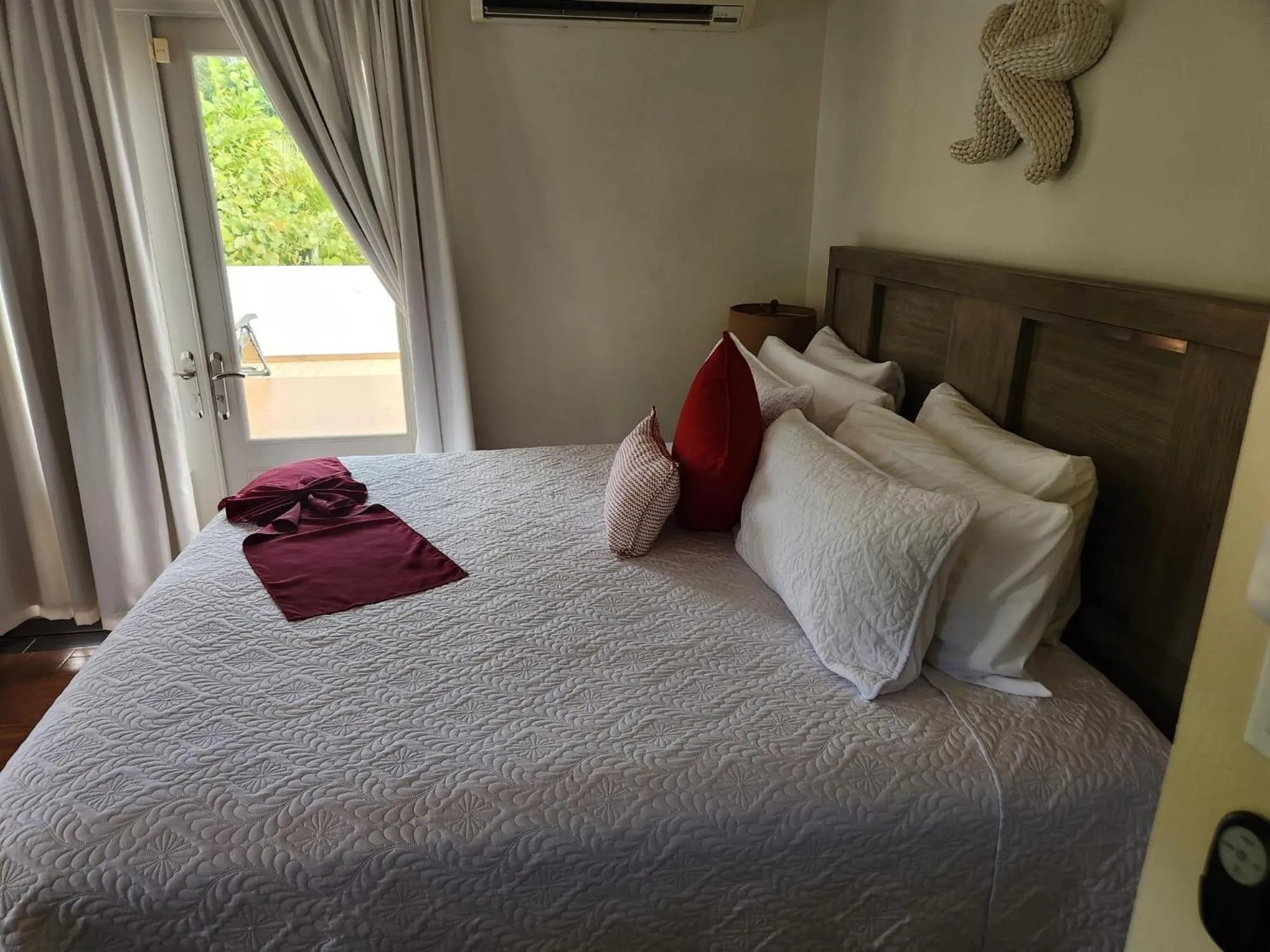 Bed in Bella Noni B&B