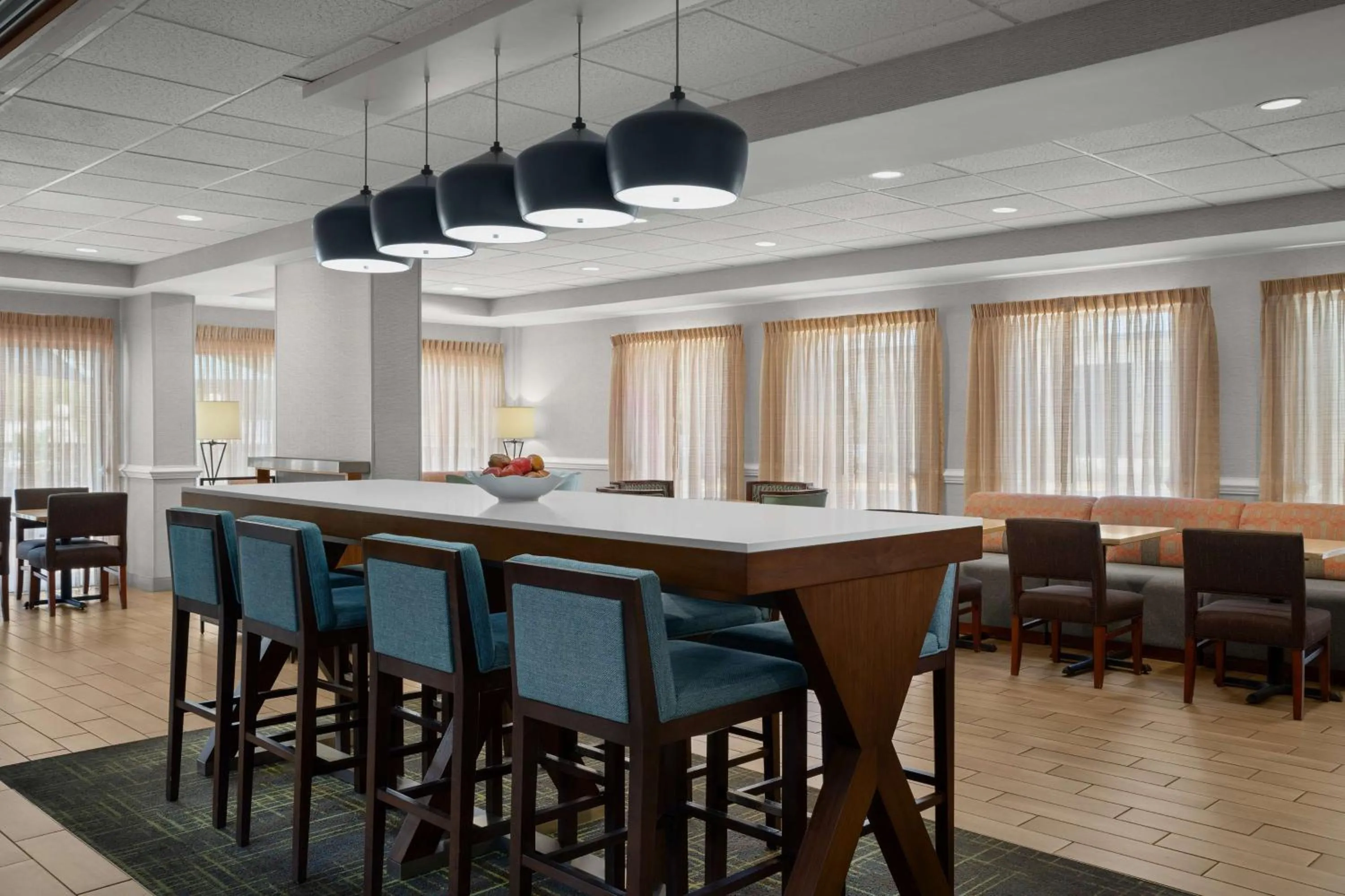 Lobby or reception in Hampton Inn by Hilton Panama City Beach