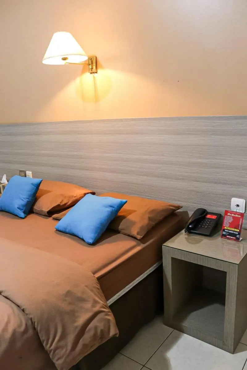 Bed in Hotel Pesona Merak