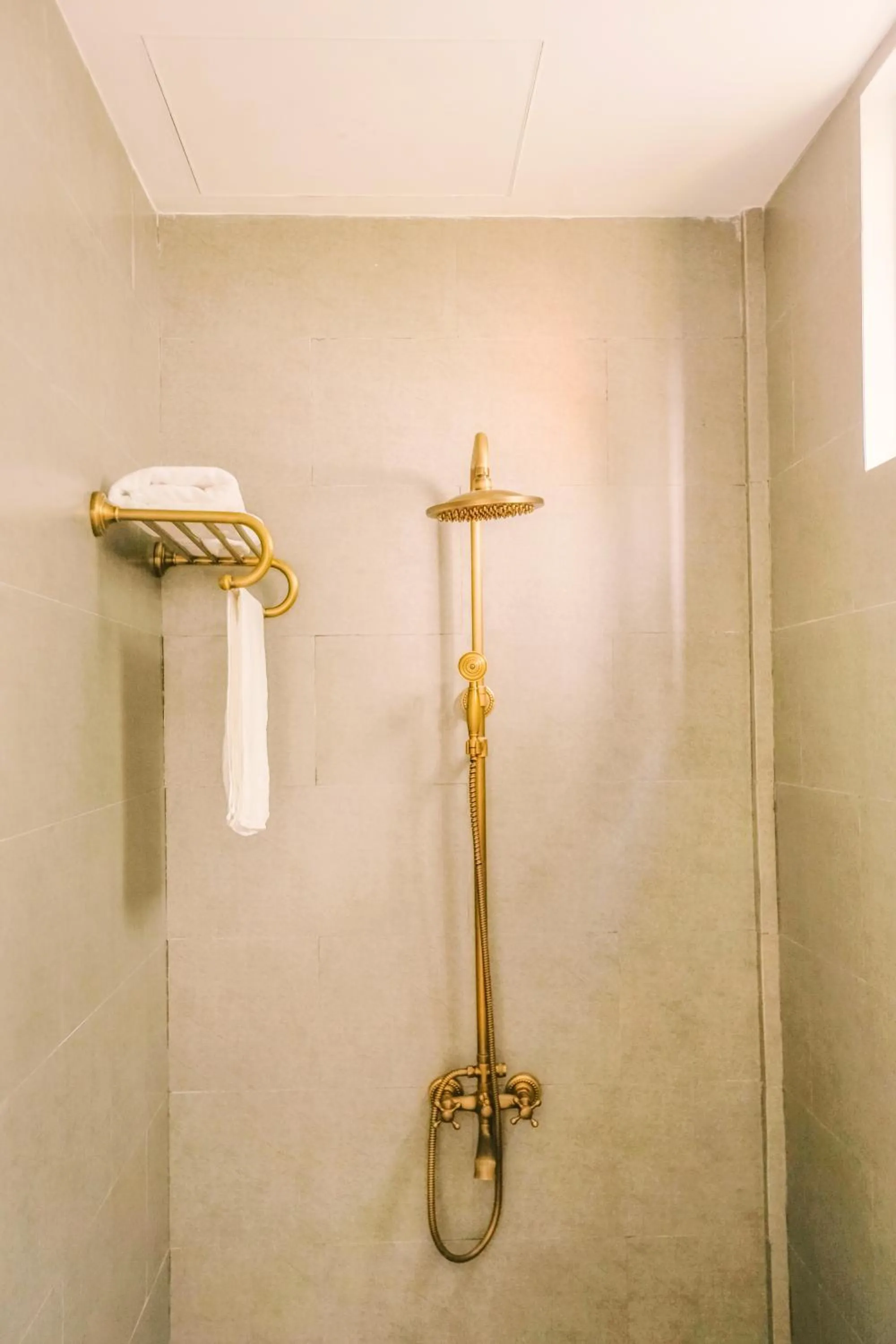 Tò Vò Hostel Huế