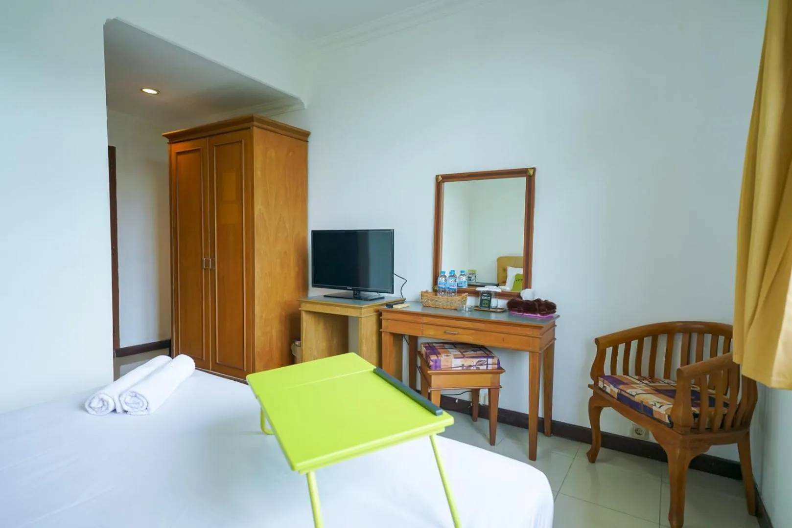 Bedroom, Bed in Urbanview by Millenium Hotel