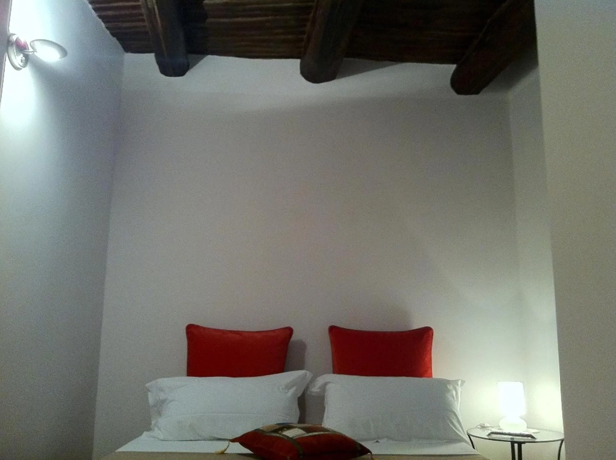 Bed in iBed Napoli B&B