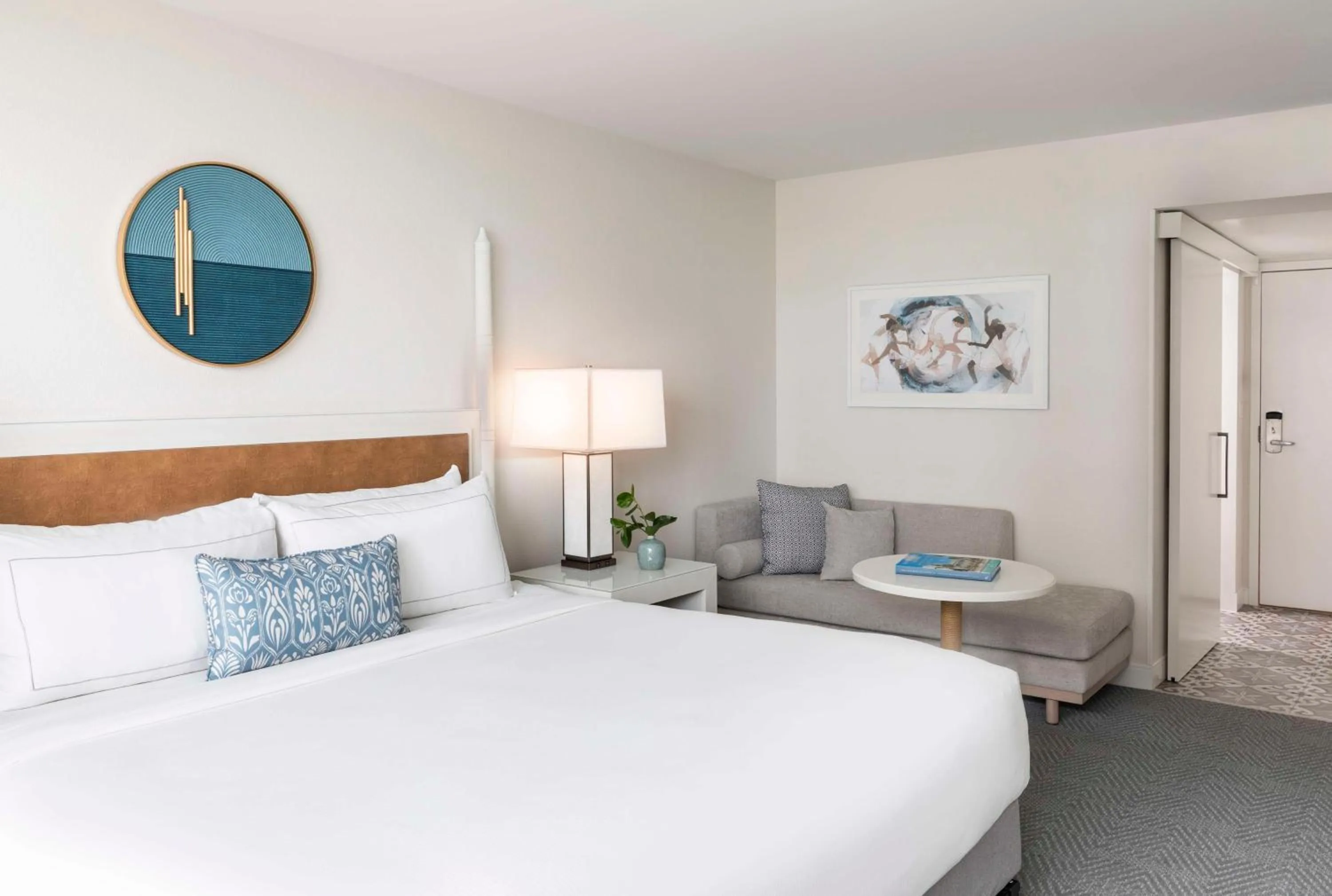 Bed in The Singer Oceanfront Resort, Curio Collection by Hilton