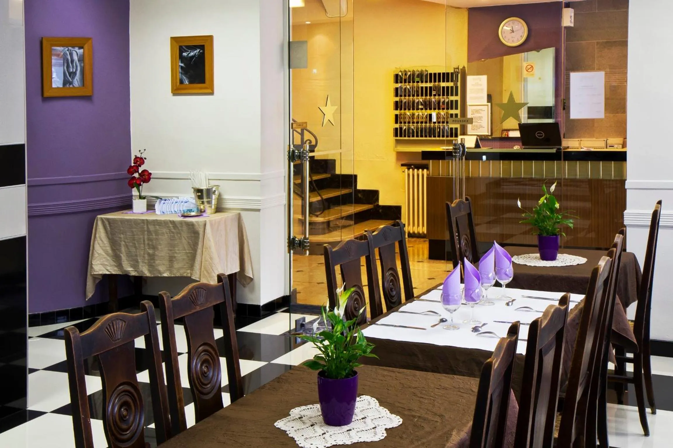 Restaurant/places to eat in Hôtel Croix des Nordistes