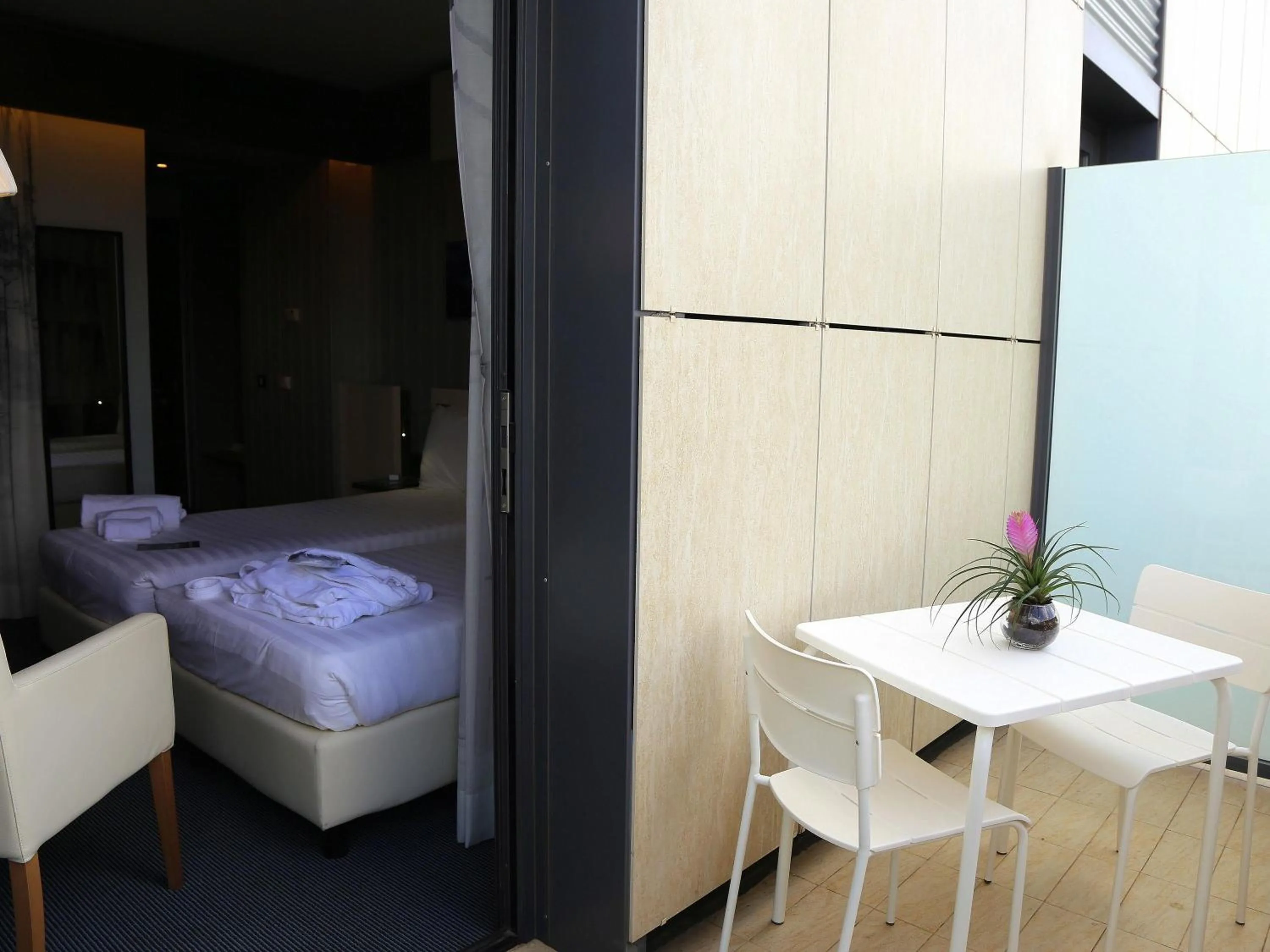 Bedroom, Bed in Ibis Styles Roma Eur