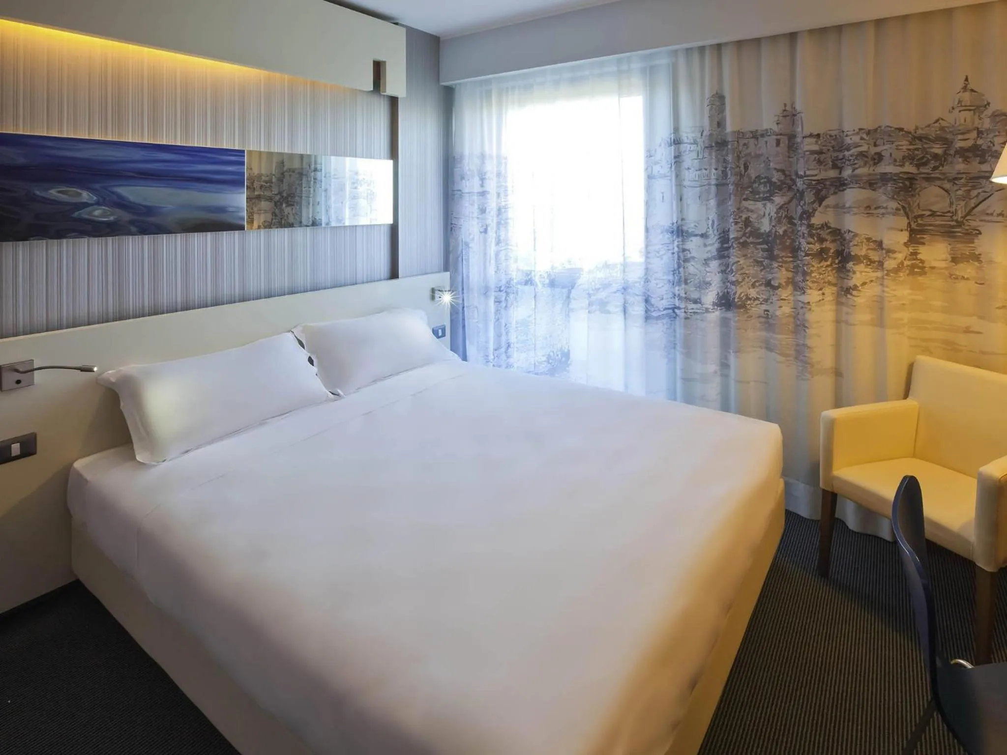 Bedroom, Bed in Ibis Styles Roma Eur