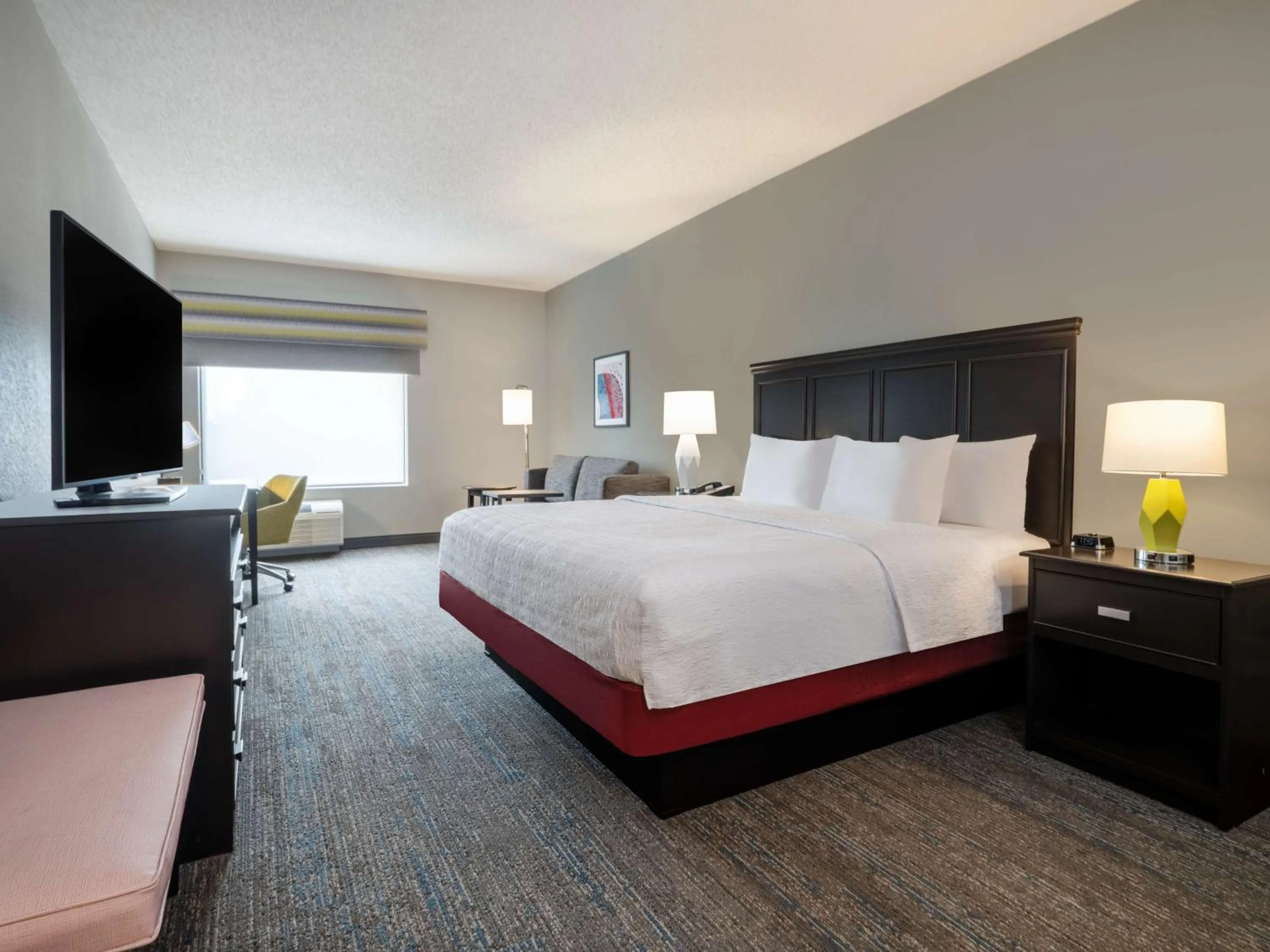 Bed in Hampton Inn West Palm Beach-Florida Turnpike